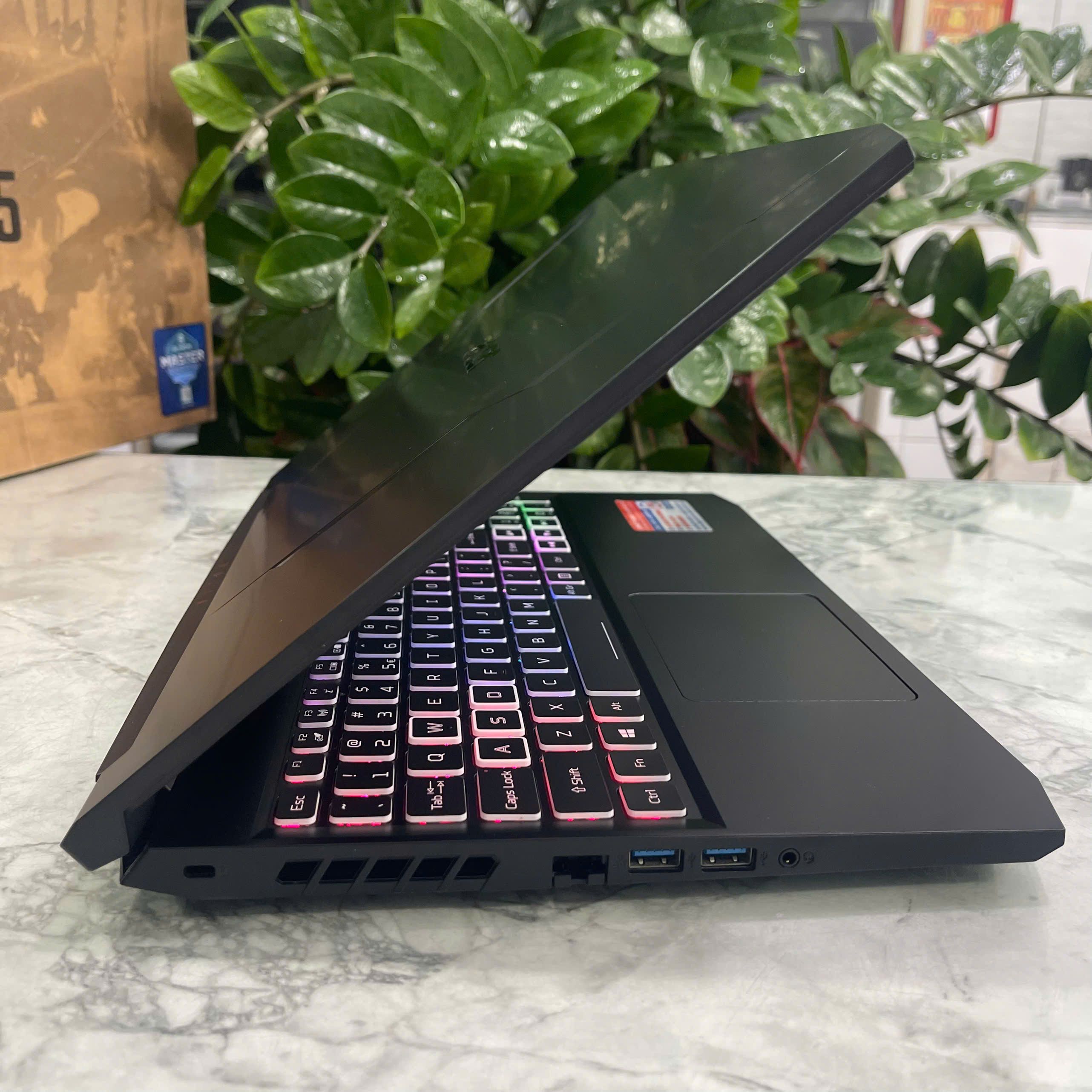 Acer Nitro 5 AN515-45-R2X0 (Máy LikeNew) Ryzen 7-5800H Ram 16GB Ssd 1.000GB RTX 3080 8GB Màn Hình 15.6Inch IPS, 144 Hz
