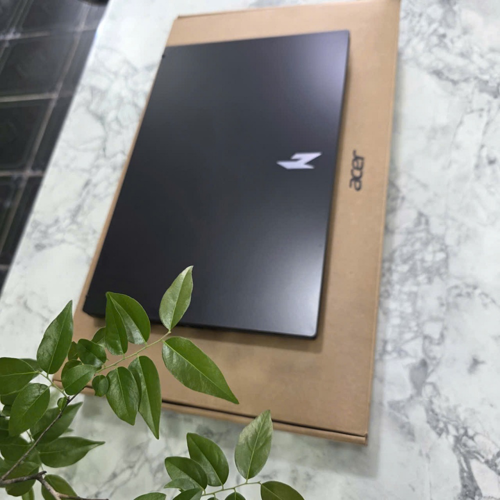  ACER NITRO V 15 ProPanel ANV15-41-R7CR Máy LikeNew-Còn Bảo Hành Hãng RYZEN 5-7535HS RAM 16GB SSD 512GB RTX 4050 6GB GDDR6 VRAM MÀN HÌNH : 15.6''IPS 180Hz. 
