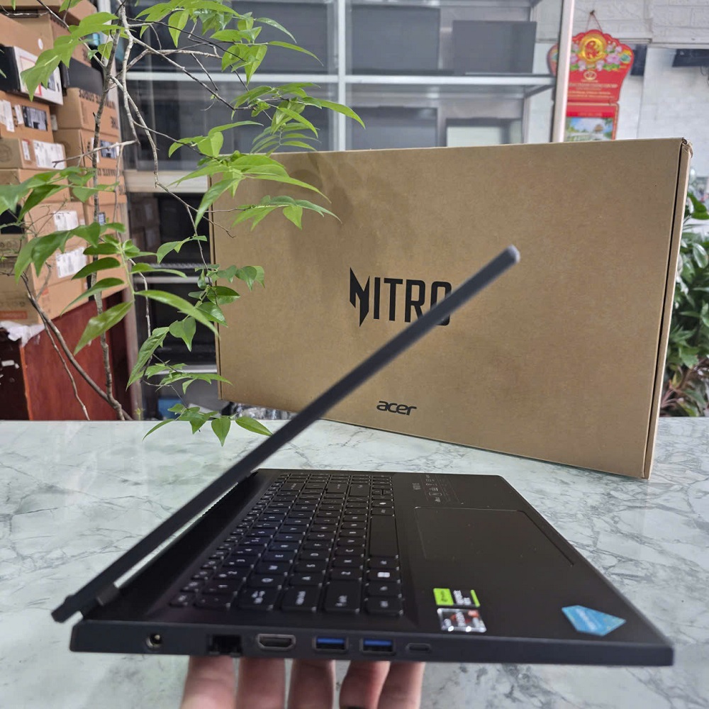  ACER NITRO V 15 ProPanel ANV15-41-R7CR Máy LikeNew-Còn Bảo Hành Hãng RYZEN 5-7535HS RAM 16GB SSD 512GB RTX 4050 6GB GDDR6 VRAM MÀN HÌNH : 15.6''IPS 180Hz. 