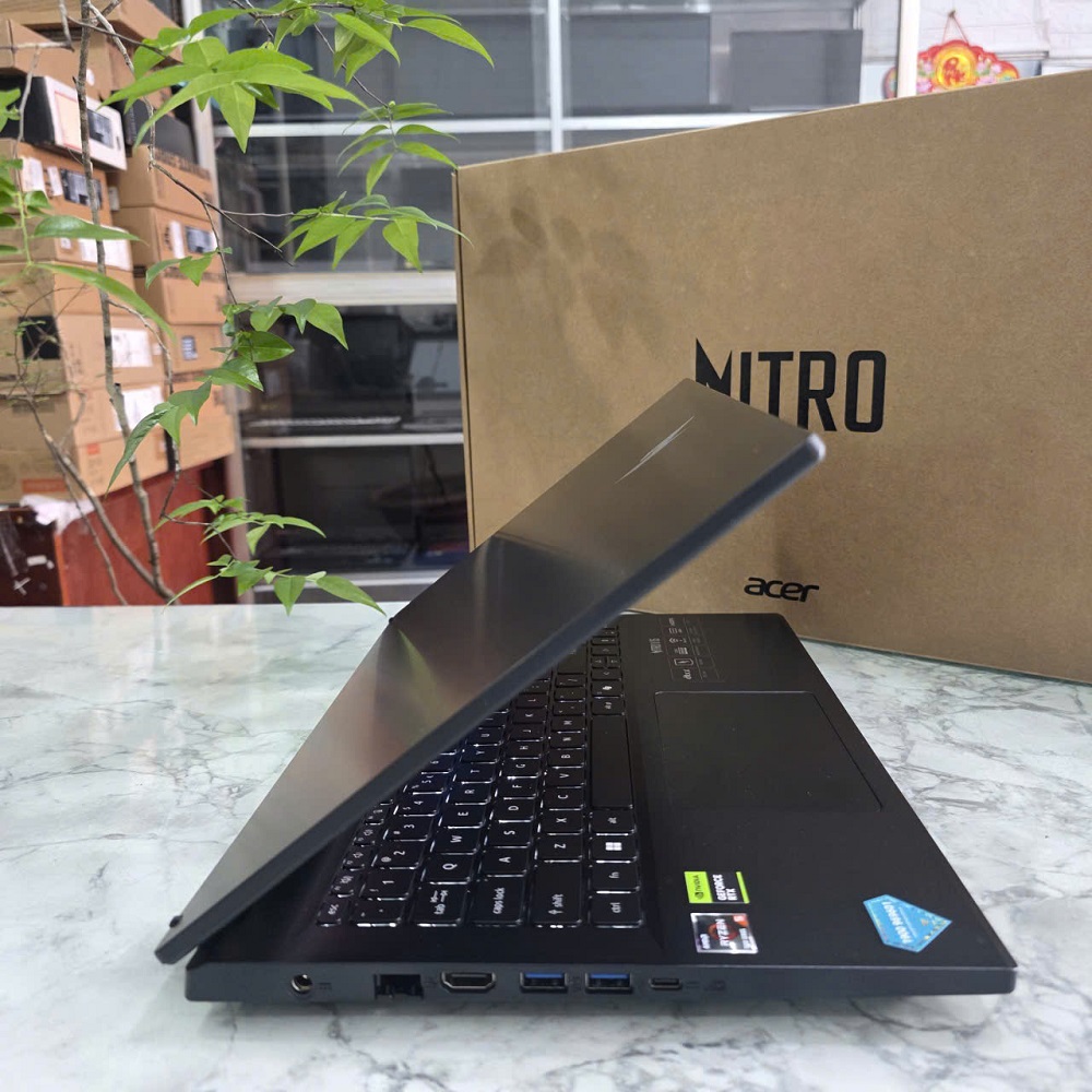  ACER NITRO V 15 ProPanel ANV15-41-R7CR Máy LikeNew-Còn Bảo Hành Hãng RYZEN 5-7535HS RAM 16GB SSD 512GB RTX 4050 6GB GDDR6 VRAM MÀN HÌNH : 15.6''IPS 180Hz. 