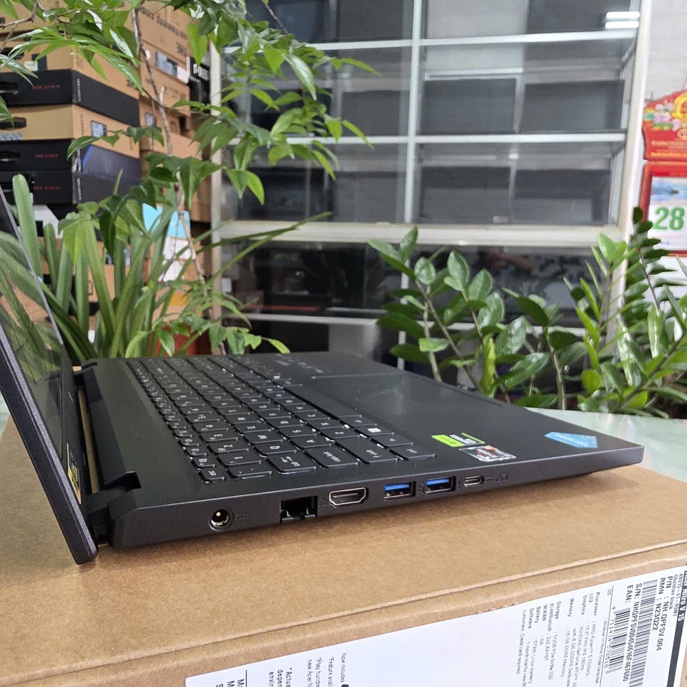 Acer Nitro V 15 ProPanel ANV15-41-R9M1 (MÁY MỚI MUA 30 NGÀY CÒN BẢO HÀNH HÃNG 22/08/2028) RYZEN 5 7535HS  RTX 3050 6GB GDDR6 MÀN HÌNH : 15.6 Inch IPS 180Hz
