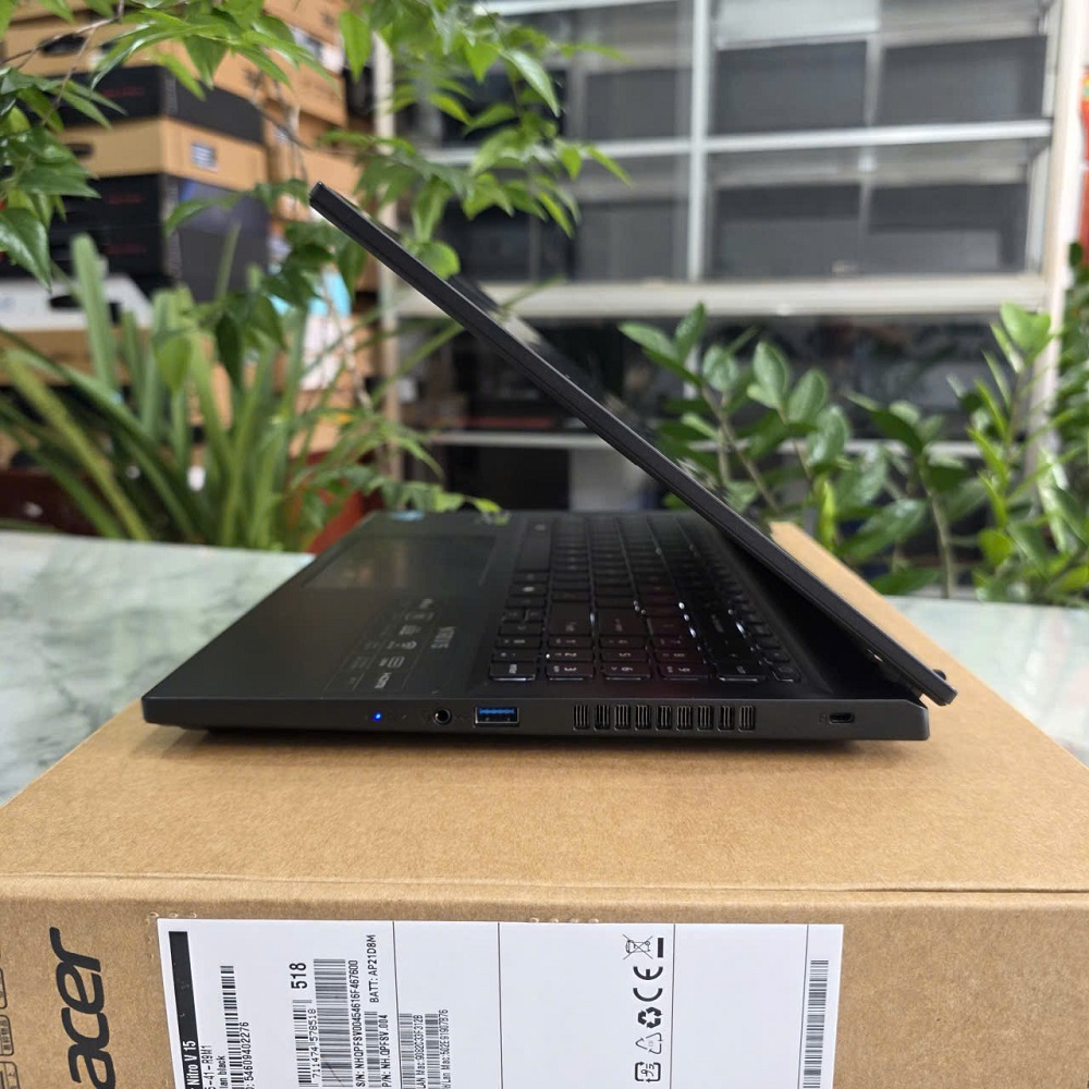 Acer Nitro V 15 ProPanel ANV15-41-R9M1 (MÁY MỚI MUA 30 NGÀY CÒN BẢO HÀNH HÃNG 22/08/2028) RYZEN 5 7535HS  RTX 3050 6GB GDDR6 MÀN HÌNH : 15.6 Inch IPS 180Hz