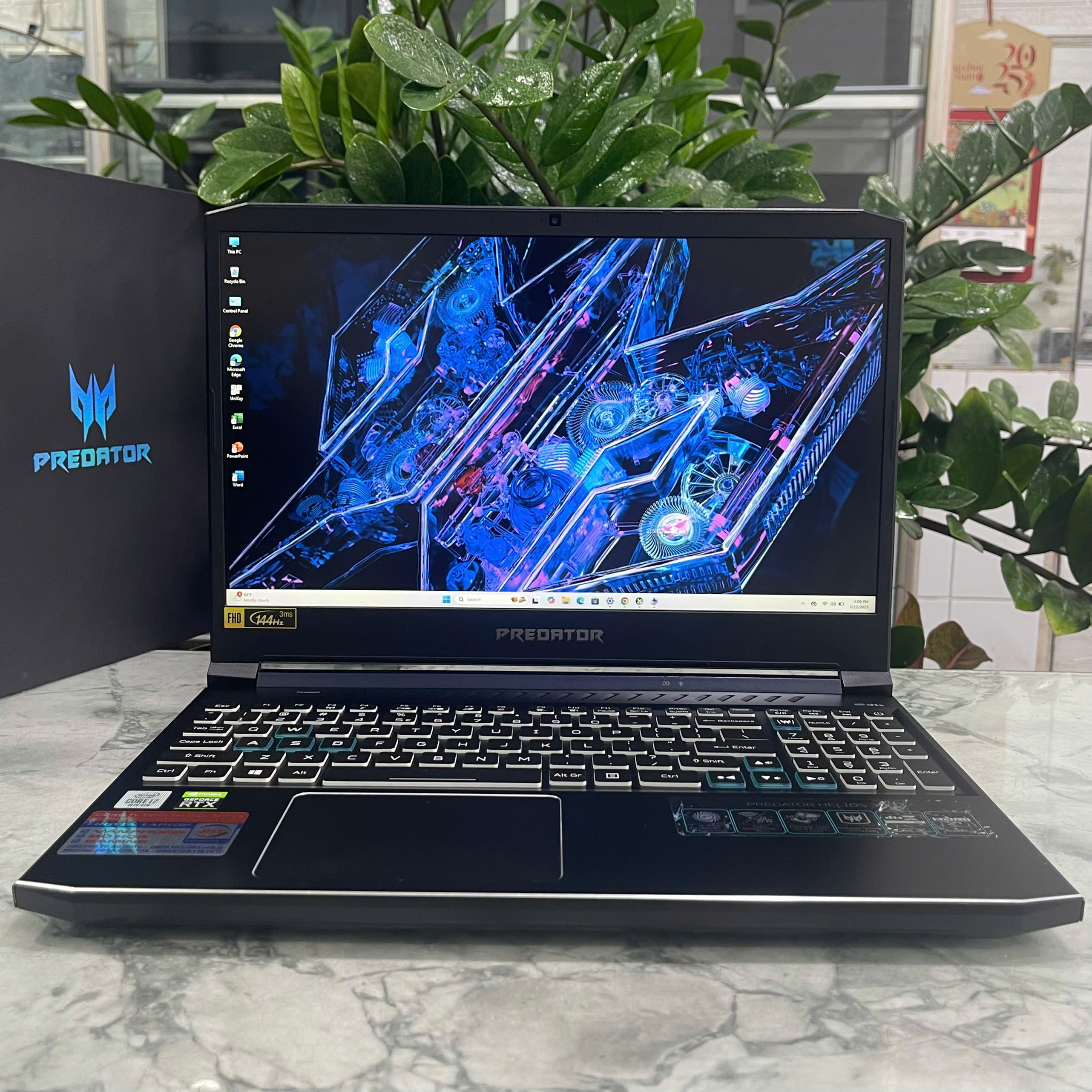Acer Predator Helios 300 PH315-53-72XD Core I7-10750H Ram 16GB  Ssd 512GB NVIDIA  RTX 2060 6GB Màn hình 15'6 Inch Fhd IPS 144Hz