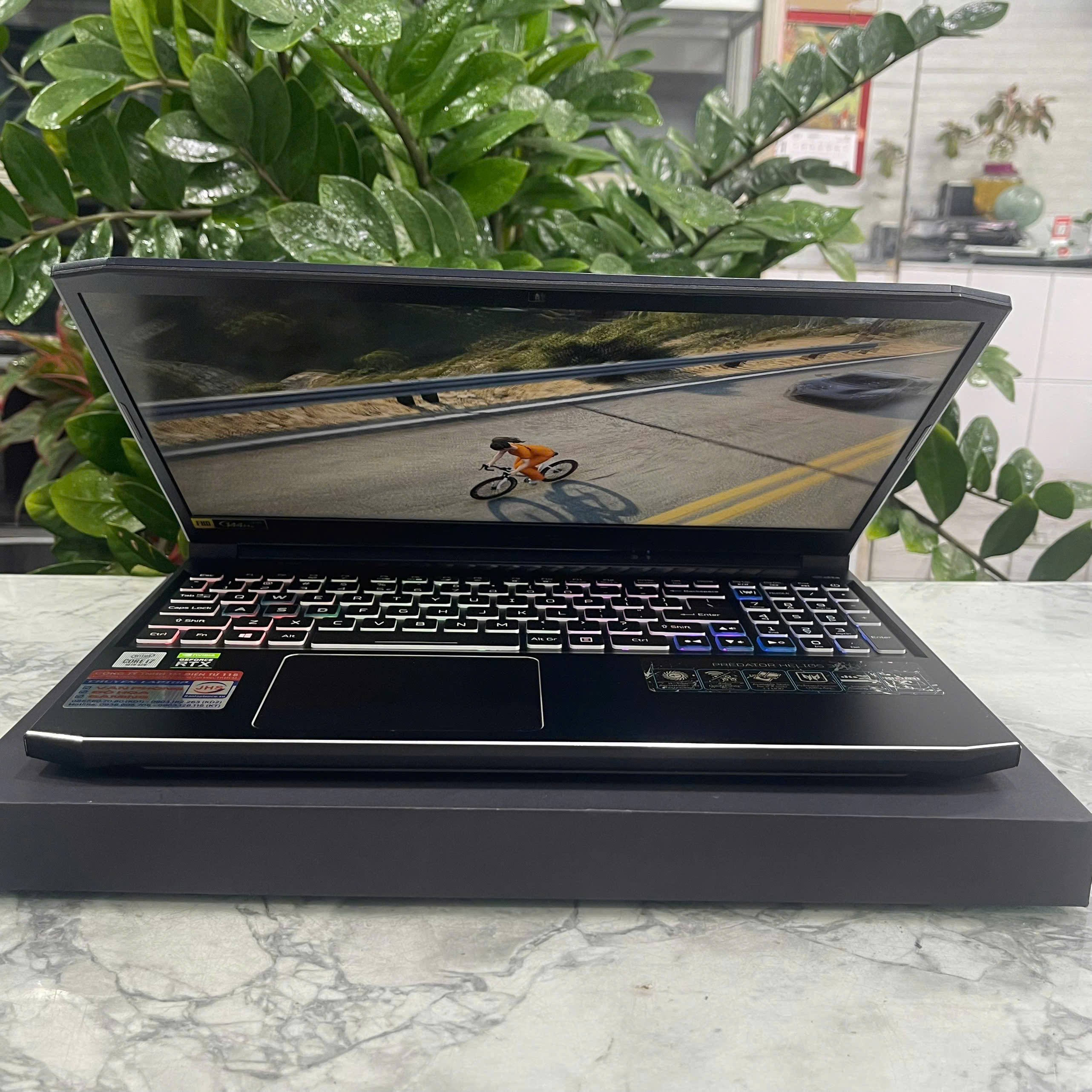 Acer Predator Helios 300 PH315-53-72XD Core I7-10750H Ram 16GB  Ssd 512GB NVIDIA  RTX 2060 6GB Màn hình 15'6 Inch Fhd IPS 144Hz