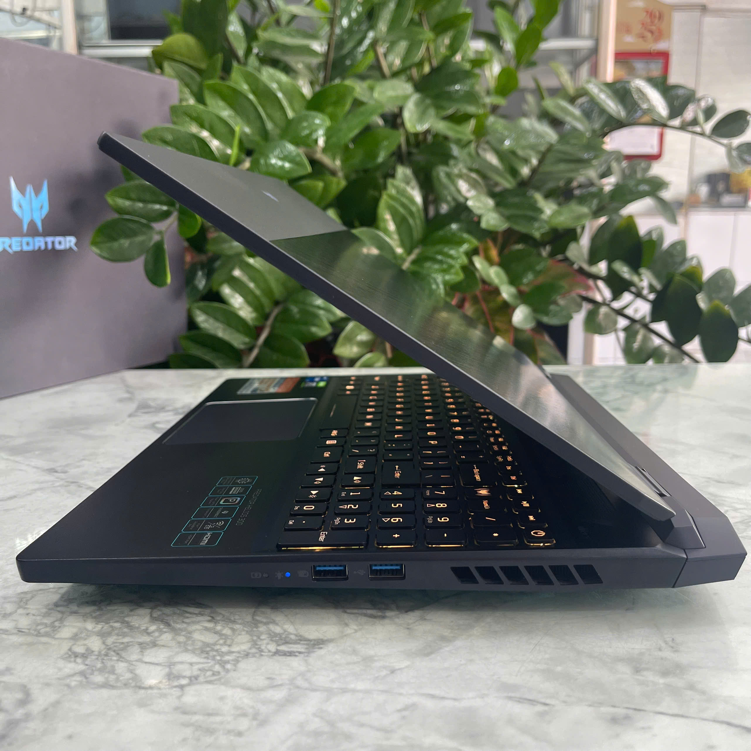   Acer Predator Helios 300 PH315-55  MÁY LIKENEW Core I7-12700H Ram 16GB  Ssd 1.000GB RTX 3070Ti (8GB) Màn hình : 15.6'' 2K 240Hz 