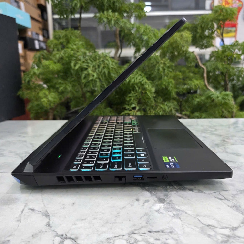 Acer Predator Helios Neo PHN16-71-92WJ CORE I9-13900HX RAM 16GB SSD 1.000GB RTX 4060 8GB MÀN HÌNH : 16'' 2K+ 165Hz