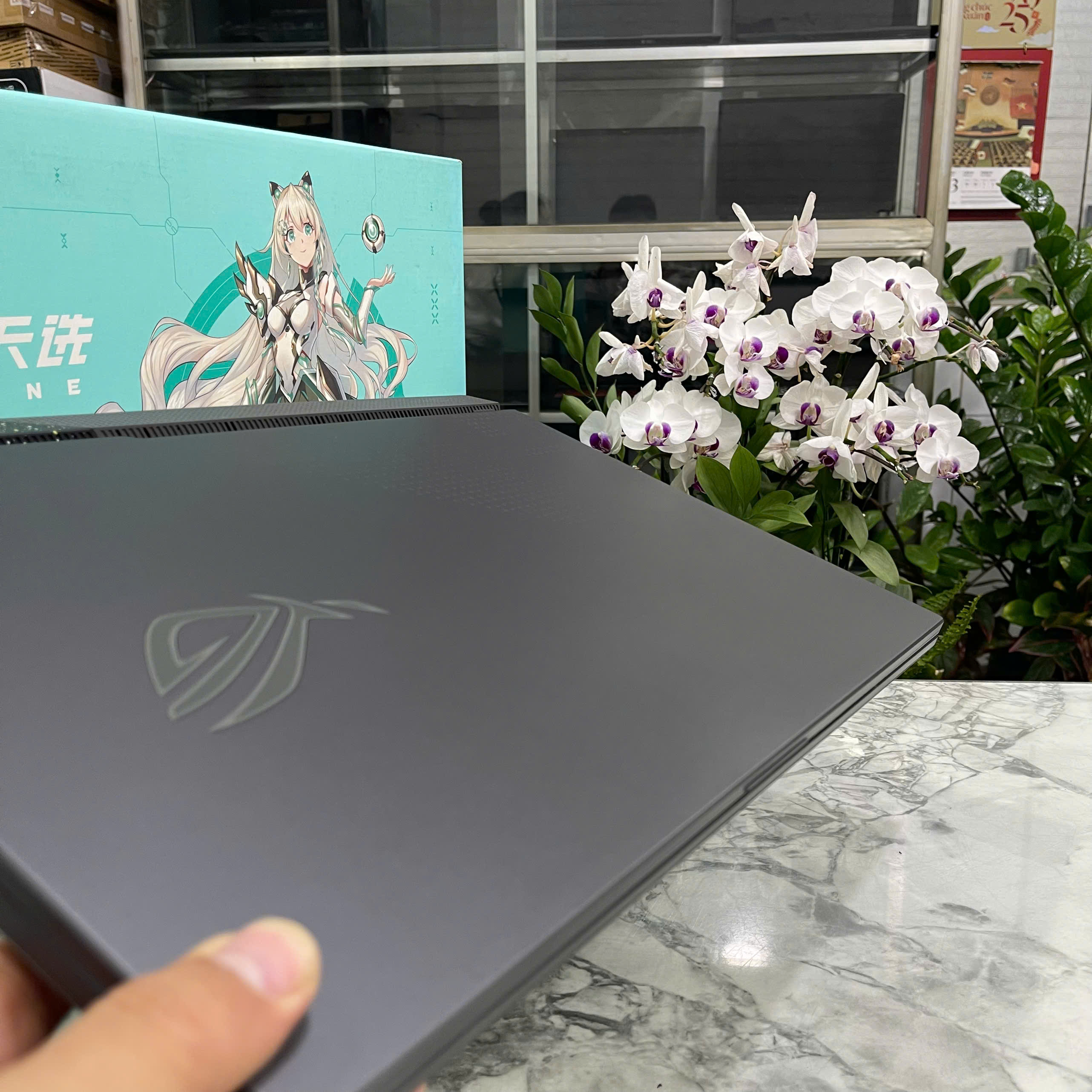 Asus ROG Strix G17 G713RW-LL157M Ryzen 7-6800H RAM 16GB SSD 1.000GB RTX™3070 Ti 8GB MÀN HÌNH : 17.3 Inch 2K 240Hz