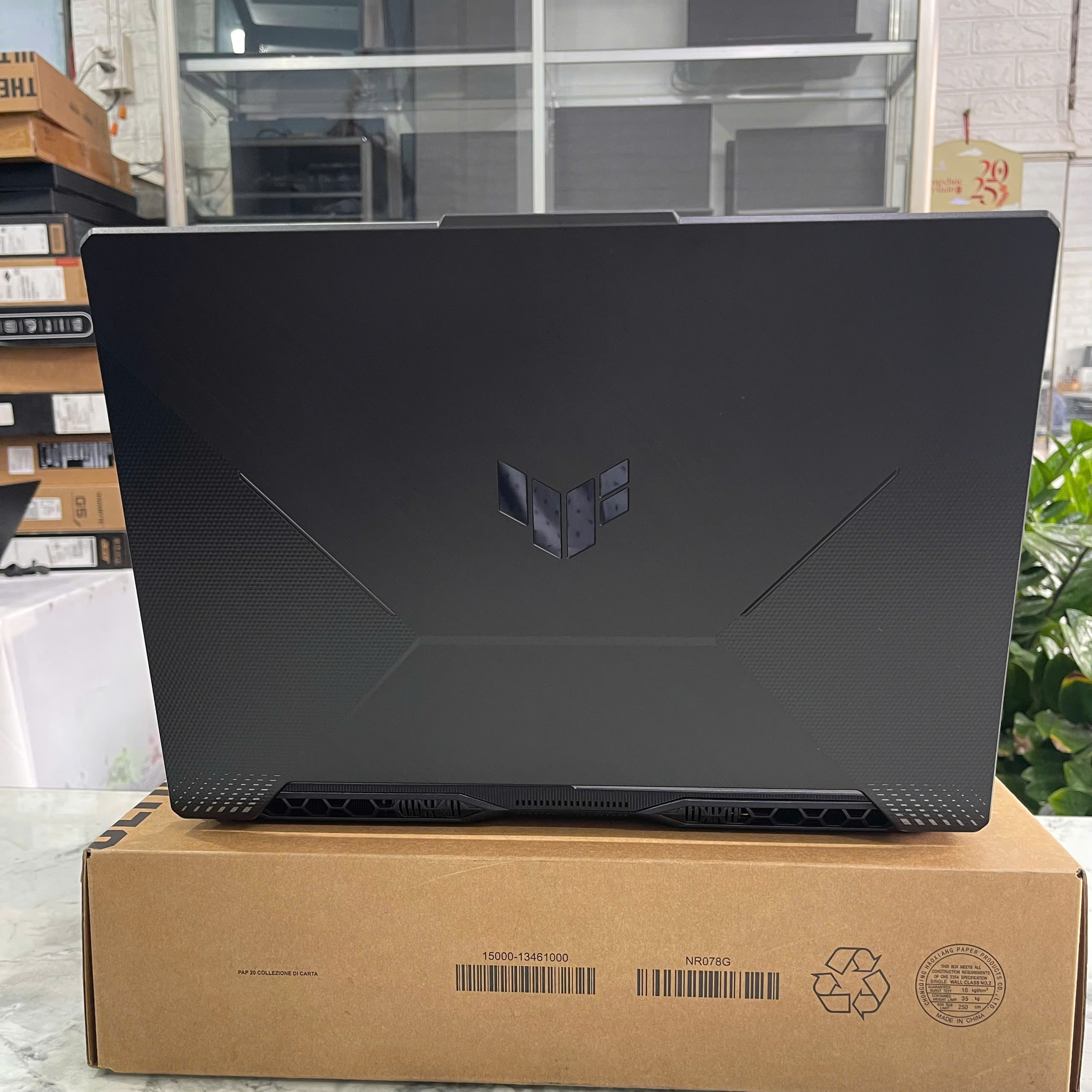 ASUS TUF A15 FA506NC (Máy LikeNew-Còn Bảo Hành Hãng) Ryzen 5 7535HS RAM 16GB SSD 512GB RTX™ 3050 4GB  MÀN HÌNH : 15.6 Inch IPS 144Hz