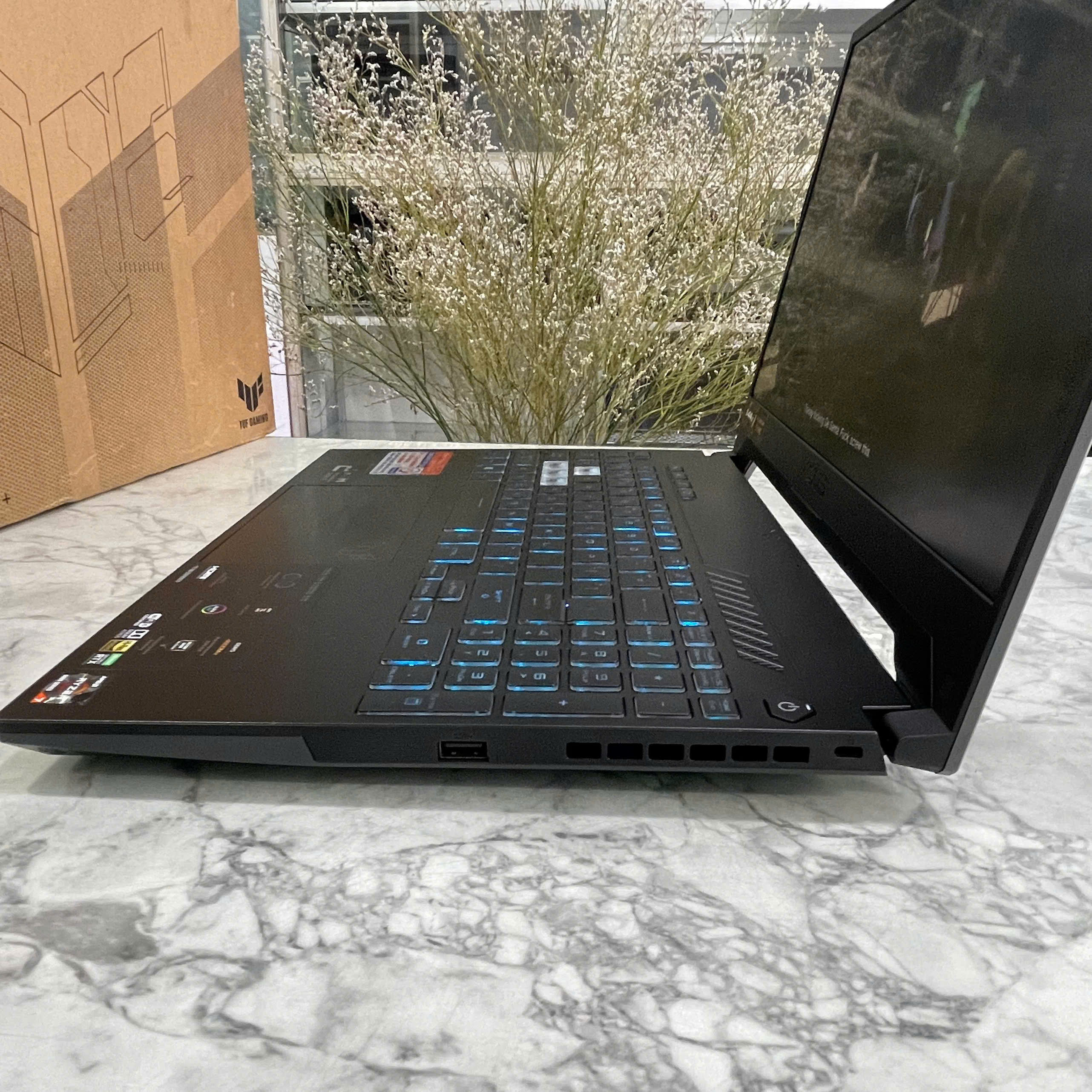   Asus TUF A15 FA507RR  Ryzen 7- 6800H  Ram 16GB Ssd 512GB  RTX 3070 8GB  Màn Hình : 15.6 Inch FHD 144Hz