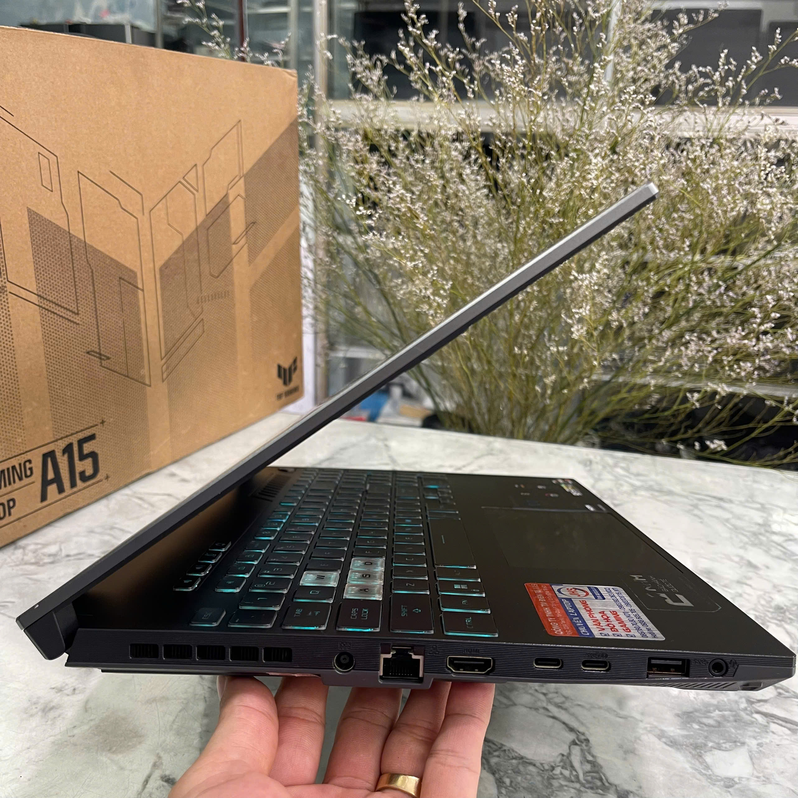   Asus TUF A15 FA507RR  Ryzen 7- 6800H  Ram 16GB Ssd 512GB  RTX 3070 8GB  Màn Hình : 15.6 Inch FHD 144Hz