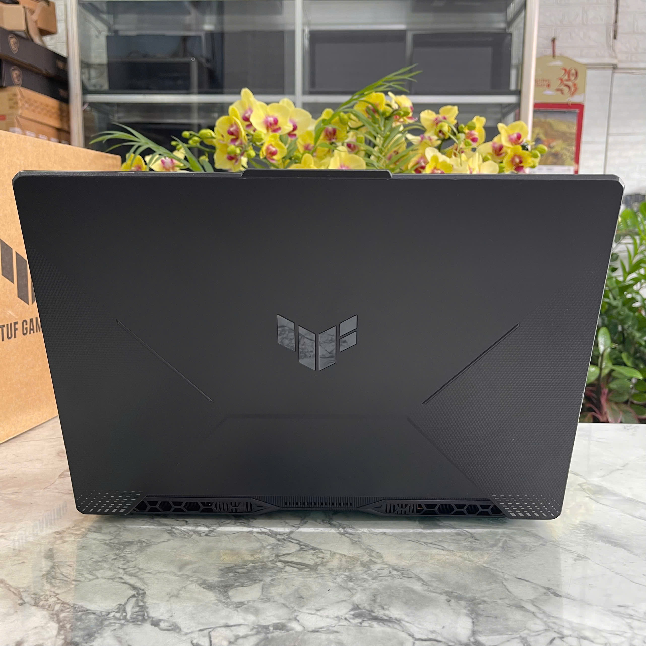 Asus TUF Gaming F15 FX506HCB Core I5-11400H RAM 16GB SSD 512GB RTX™ 3050 4GB MÀN HÌNH 15.6″ FHD IPS 144Hz.