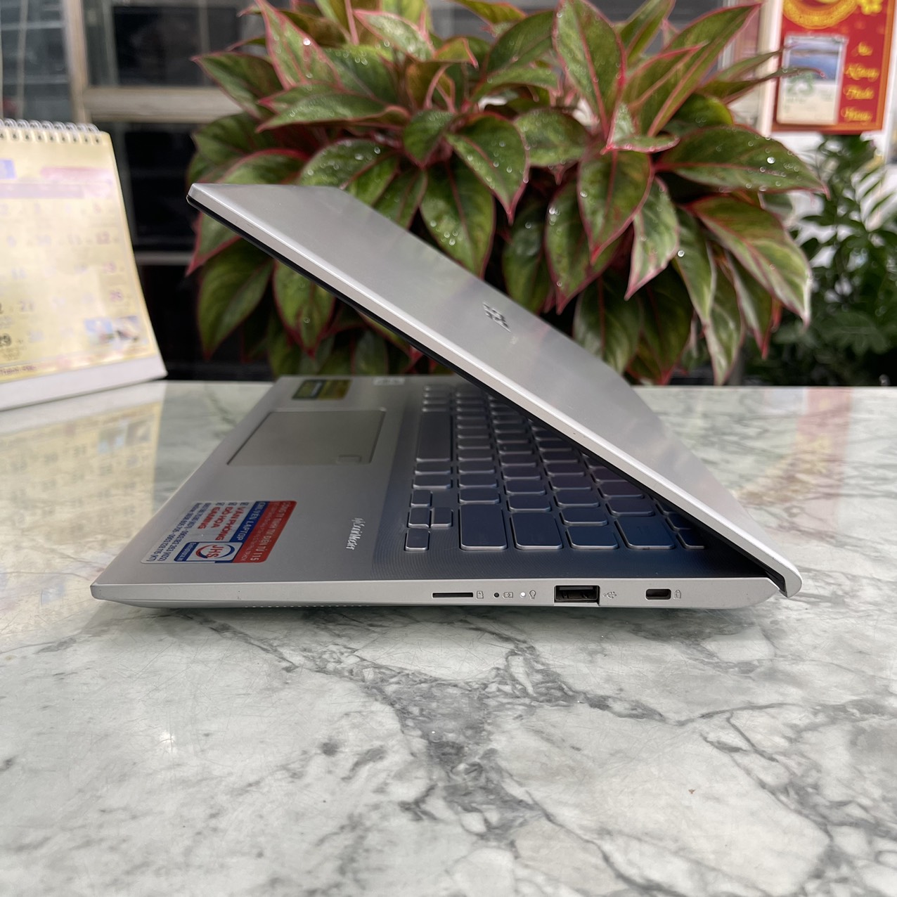 ASUS VivoBook 14 A412FA-A412FA Core I5-10210U Ram 8gb Ssd 512gb Màn Hình 14.0''Inch Fhd IPS