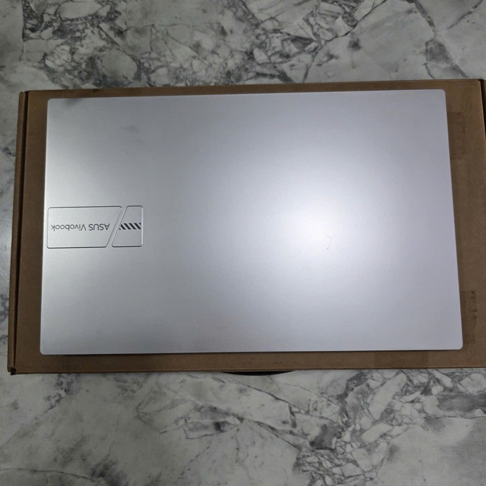 ASUS Vivobook 15 OLED A1505VA-MA492W CORE I7-13700H RAM 16GB SSD 512GB MÀN HÌNH : 15 INCH 3K OLED