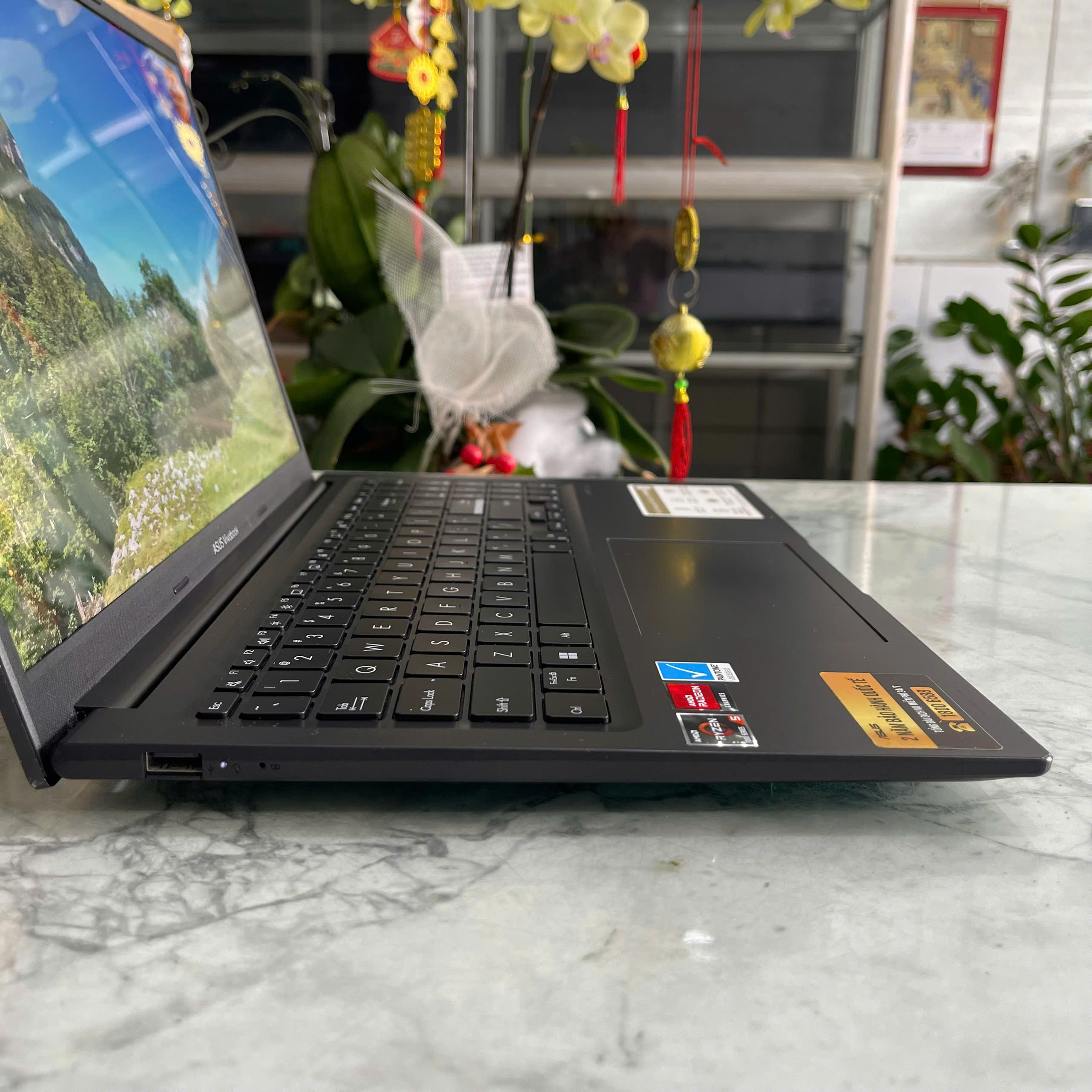 Asus Vivobook 15 OLED M3504YA Ryzen 5 - 7530U Ram 16GB Ssd 512GB Màn Hình : 15.6 inch Full HD OLED