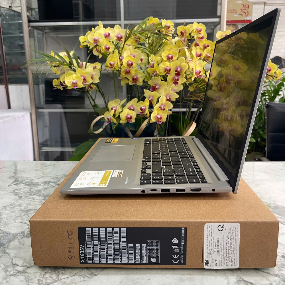 Asus Vivobook 16 X1605VA-MB105W CORE I5-1335U RAM 8GB SSD 512GB MÀN HÌNH : 16 Inch WUXGA