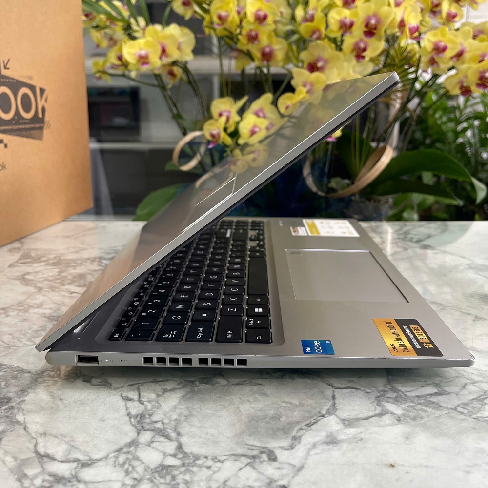 Asus Vivobook 16 X1605VA-MB105W CORE I5-1335U RAM 8GB SSD 512GB MÀN HÌNH : 16 Inch WUXGA