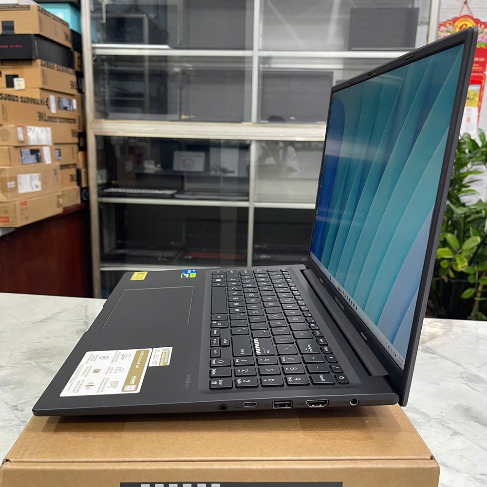 ASUS Vivobook 16X K3605VC CORE I5-13420H RAM 16GB SSD 512GB RTX™ 3050 4GB MÀN HÌNH : 16.0 WUXGA 144Hz