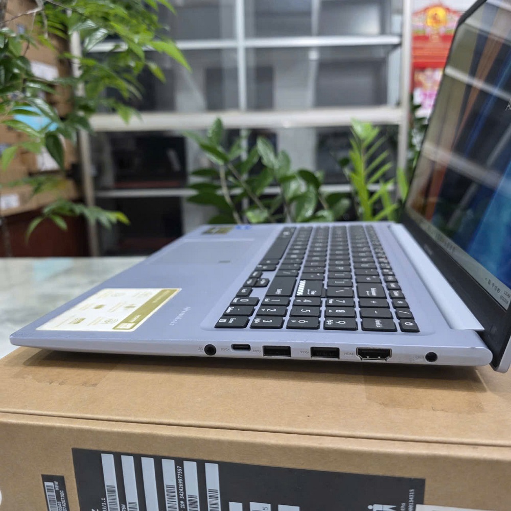 Asus Vivobook X1502ZA-BQ126W CORE™ I5-1240P RAM 8GB SSD 512GB MÀN HÌNH : 15.6''IPS