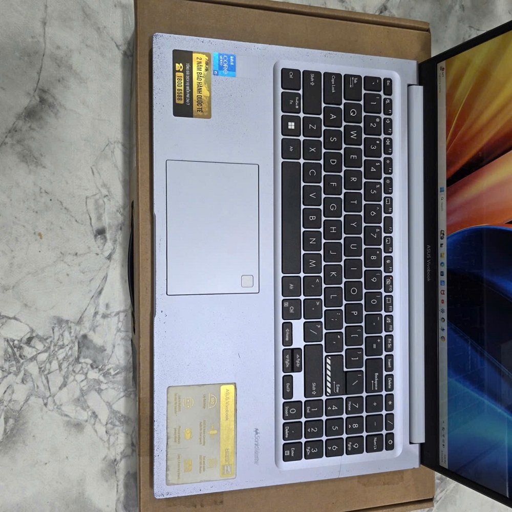 Asus Vivobook X1502ZA-BQ126W CORE™ I5-1240P RAM 8GB SSD 512GB MÀN HÌNH : 15.6''IPS