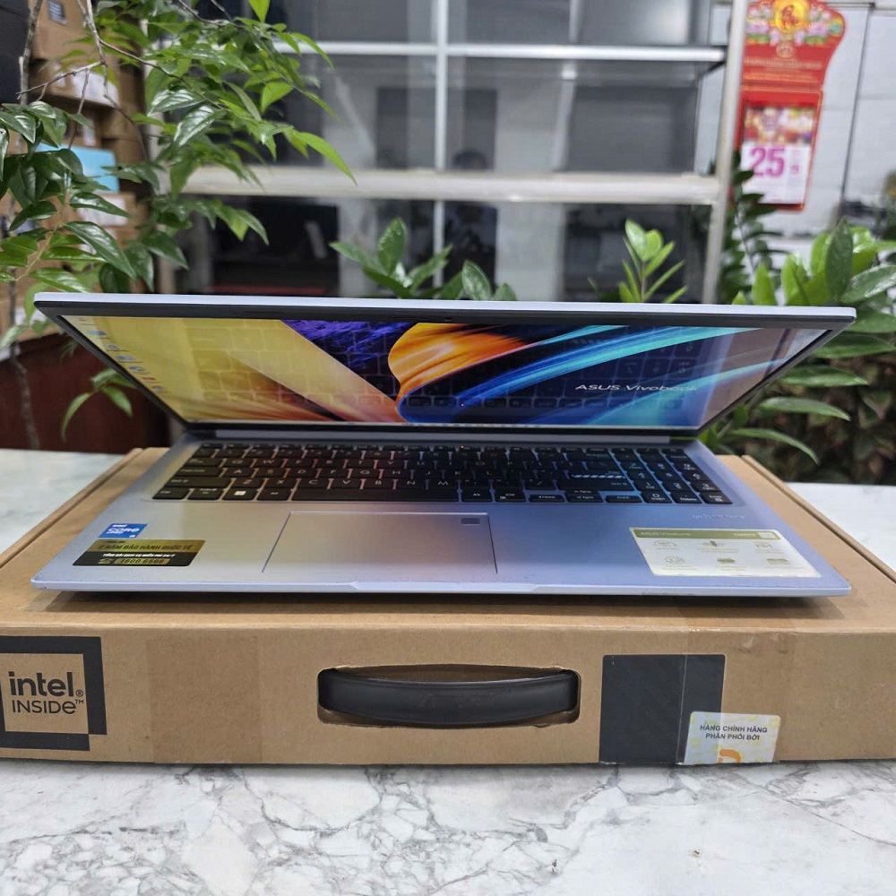 Asus Vivobook X1502ZA-BQ126W CORE™ I5-1240P RAM 8GB SSD 512GB MÀN HÌNH : 15.6''IPS