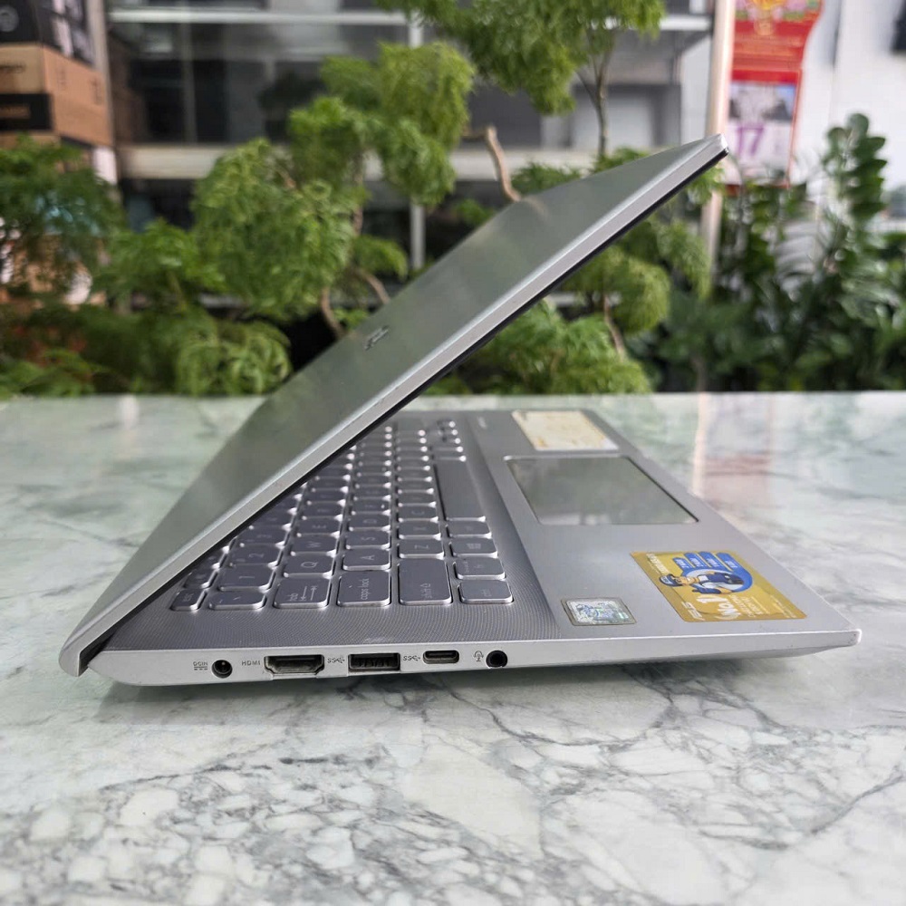 Asus X412FA CORE I3-8145U RAM 8GB SSD 128GB MÀN HÌNH : 14 FHD