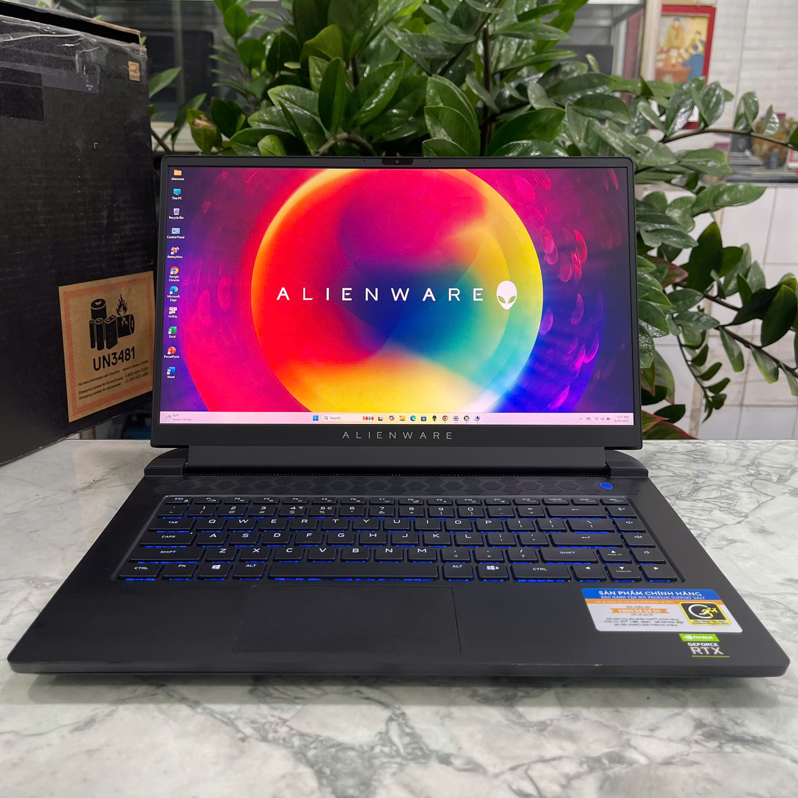Dell Alienware M15 R5 Ryzen 7-5800H Ram 16GB Ssd 512GB Màn Hình : 15.6 Inch FHD 165Hz 100% sRGB