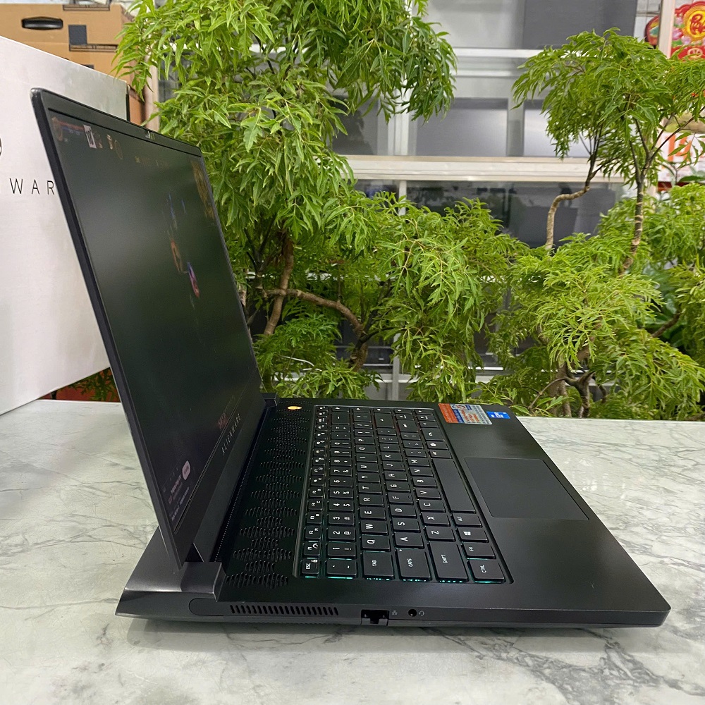 DELL ALIENWARE m15 R6 Core I5-11400H RAM 16GB SSD 512G RTX 3060 MÀN HÌNH 15.6 inch FHD 165Hz