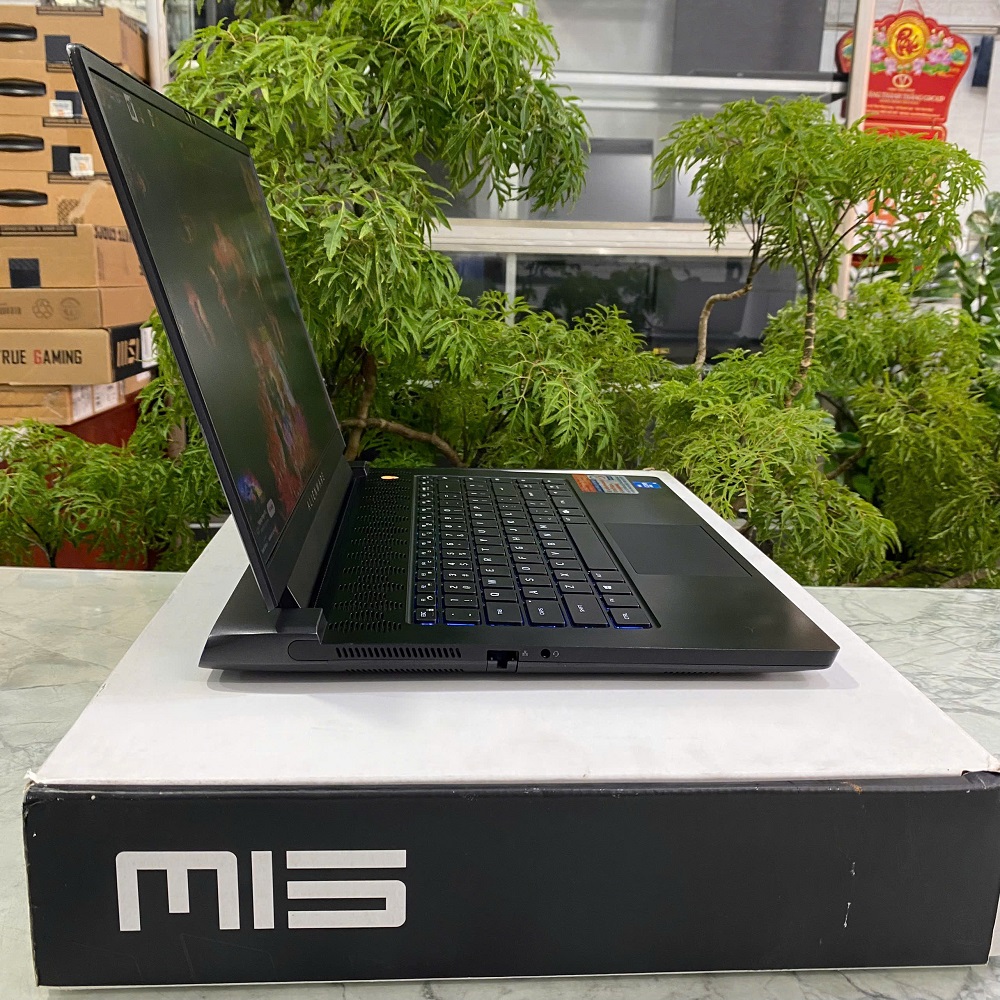 DELL ALIENWARE m15 R6 Core I5-11400H RAM 16GB SSD 512G RTX 3060 MÀN HÌNH 15.6 inch FHD 165Hz