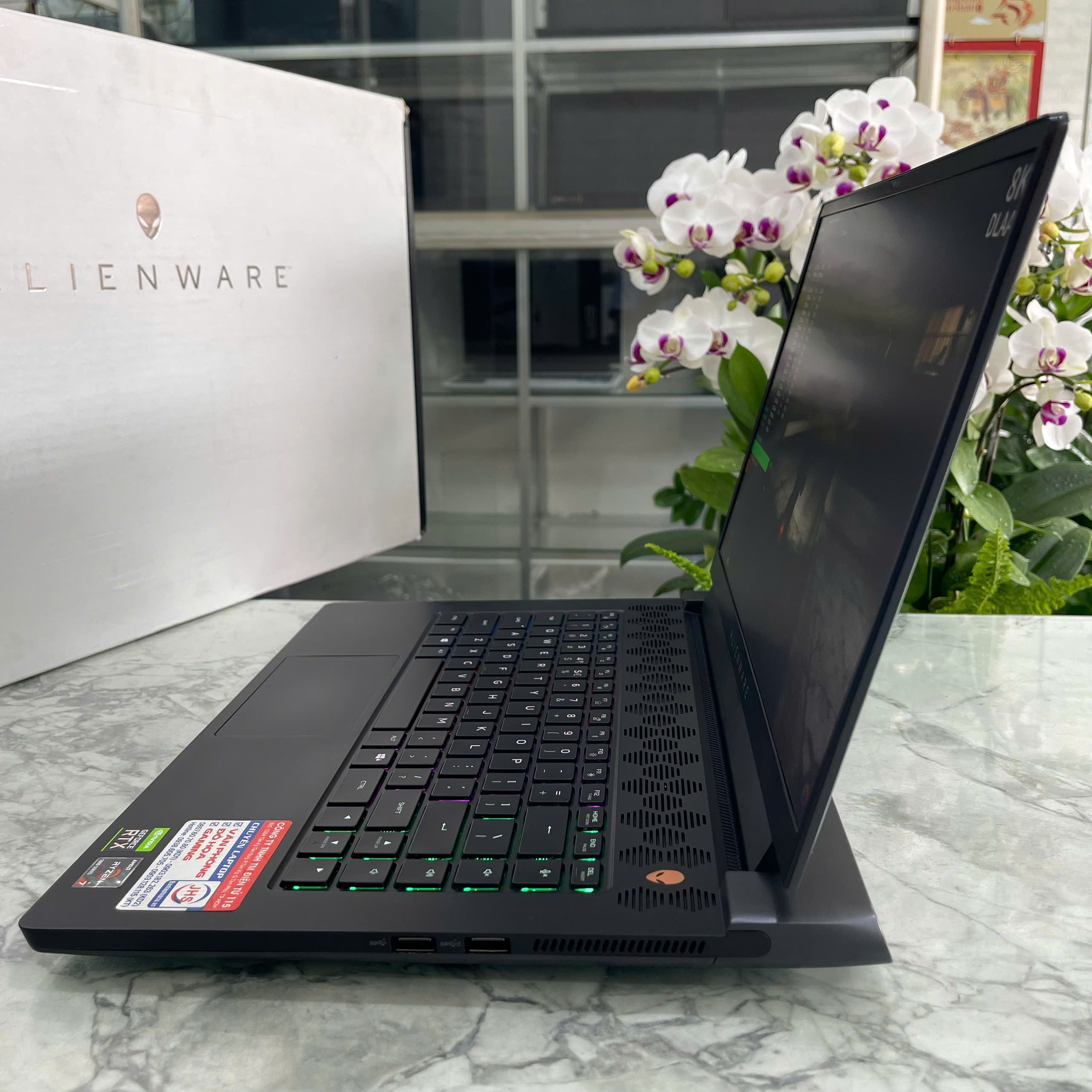 Dell Alienware M15 Ryzen Edition R5 Máy LikeNew Ryzen 7-5800H RAM 16GB SSD 512GB RTX 3060 6GB Màn Hình : 15.6 Inch FHD 165Hz 100% sRGB