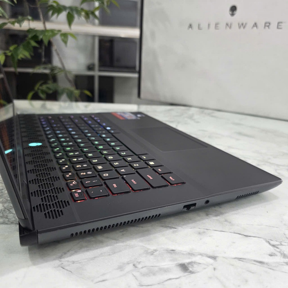 Dell Alienware M16 R2 (2024) CORE ULTRA 7 155H RAM 16GB SSD 1TB RTX 4070 8GB MÀN HÌNH : 16Inch QHD+