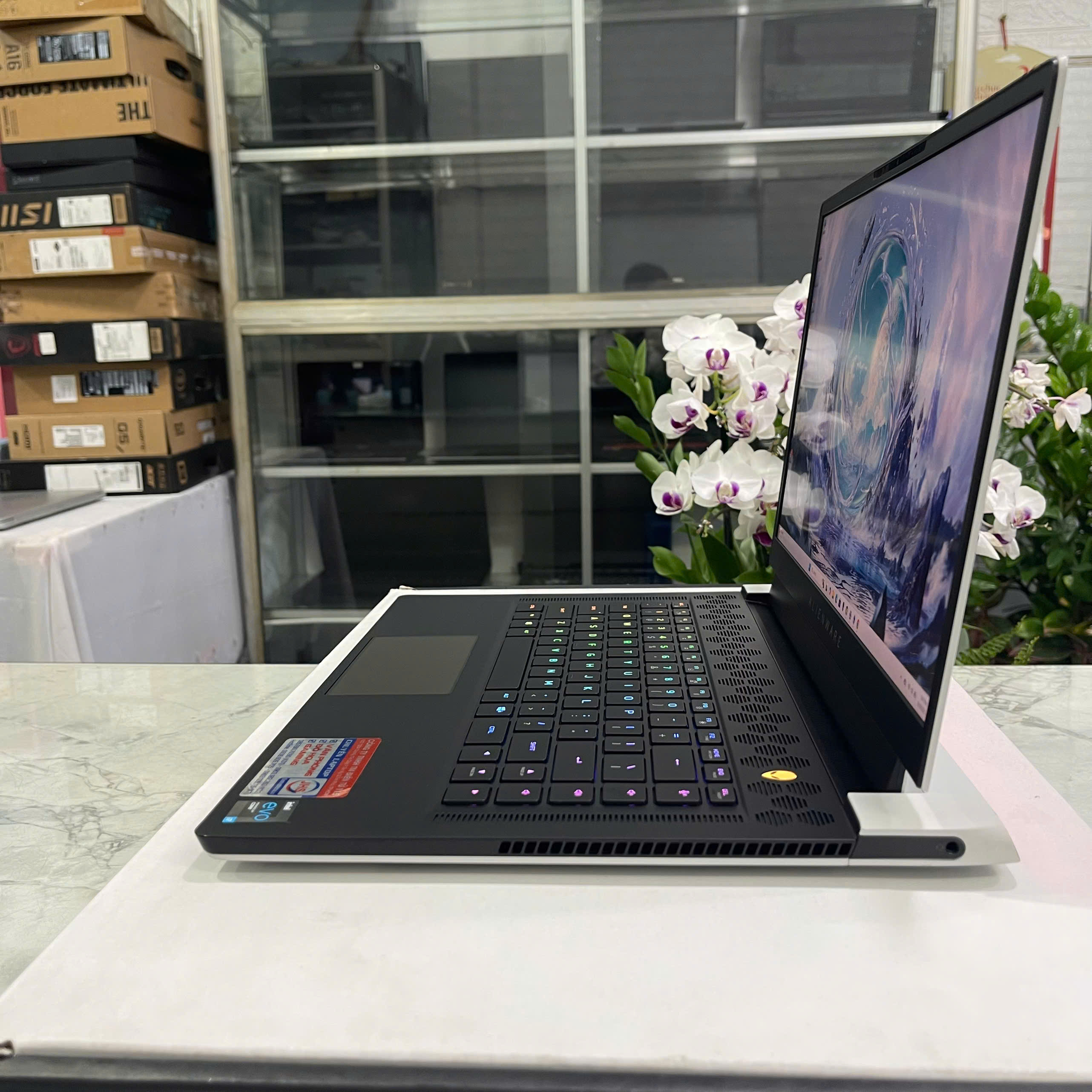 Dell Alienware X15 R1 Máy LikeNew Core I7-11800H RAM 16GB SSD 512GB RTX 3070 8GB Màn Hình : 15.6 Inch FHD 360Hz 