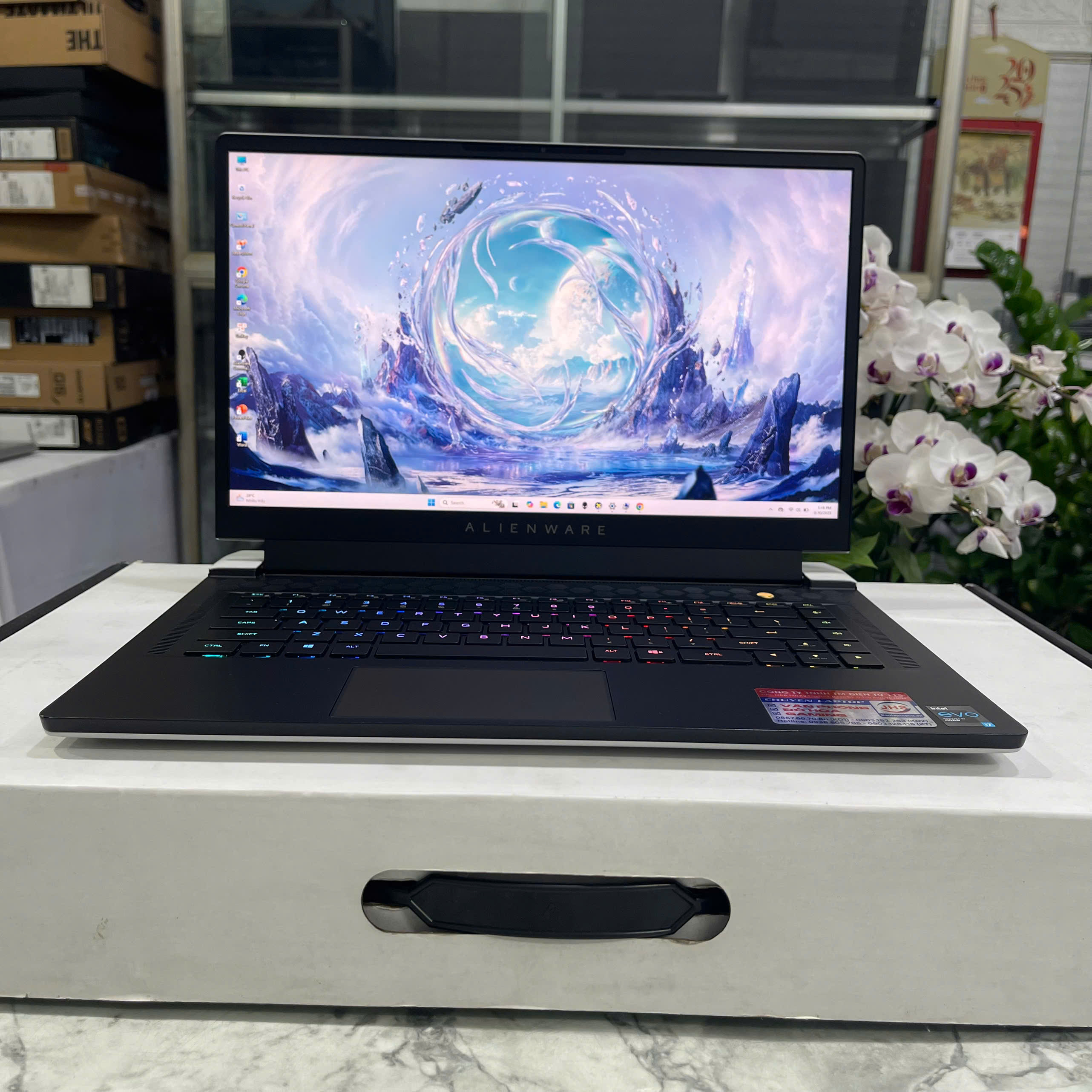 Dell Alienware X15 R1 Máy LikeNew Core I7-11800H RAM 16GB SSD 512GB RTX 3070 8GB Màn Hình : 15.6 Inch FHD 360Hz 