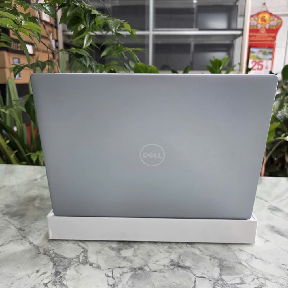 DELL INSPIRON 14 PLUS 7440 CORE 5 210H RAM 16GB SSD 512GB MÀN HÌNH : 14 Inch Full HD+ 