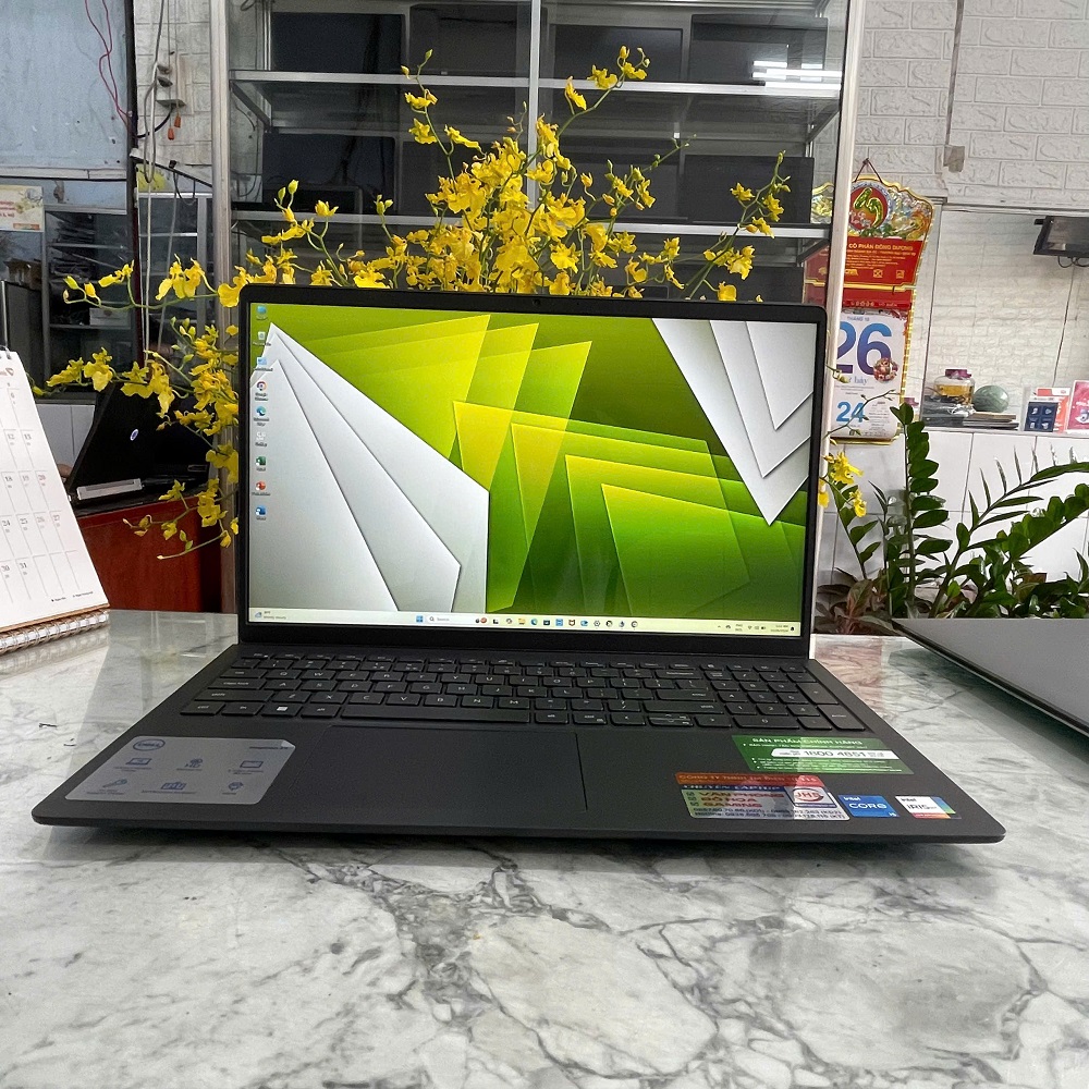 Dell Inspiron 15 3520 Core I5-1235U RAM 8GB SSD 512GB Màn Hình 15.6 Inch FHD IPS 