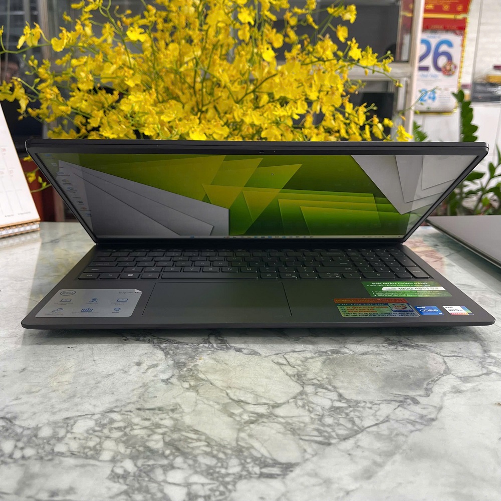 Dell Inspiron 15 3520 Core I5-1235U RAM 8GB SSD 512GB Màn Hình 15.6 Inch FHD IPS 