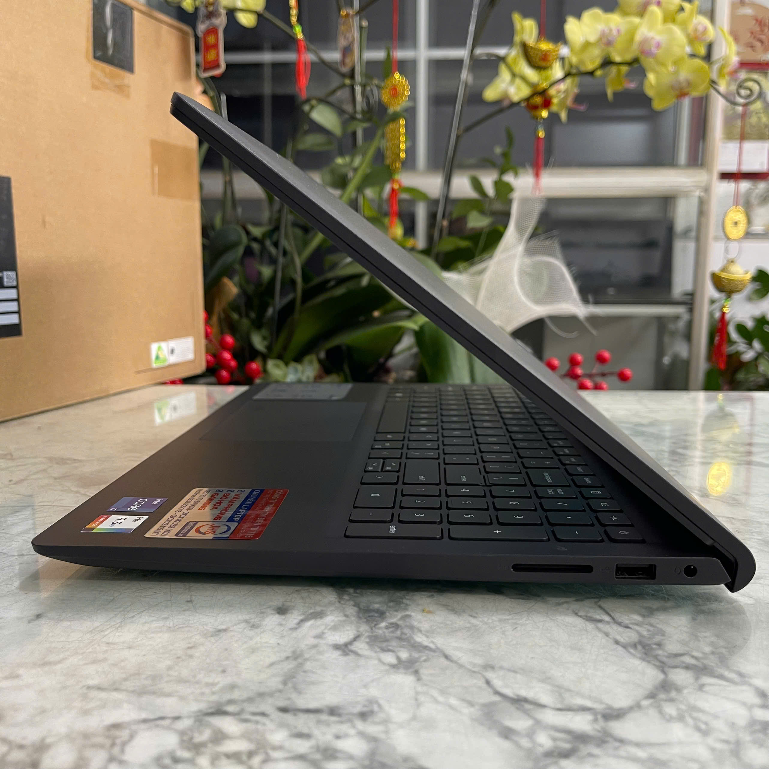 Dell Inspiron 15 3520  Máy LikeNew Core™ I7-1255U Ram 16gb Ssd 512gb Màn Hình : 15.6 Inch FHD IPS