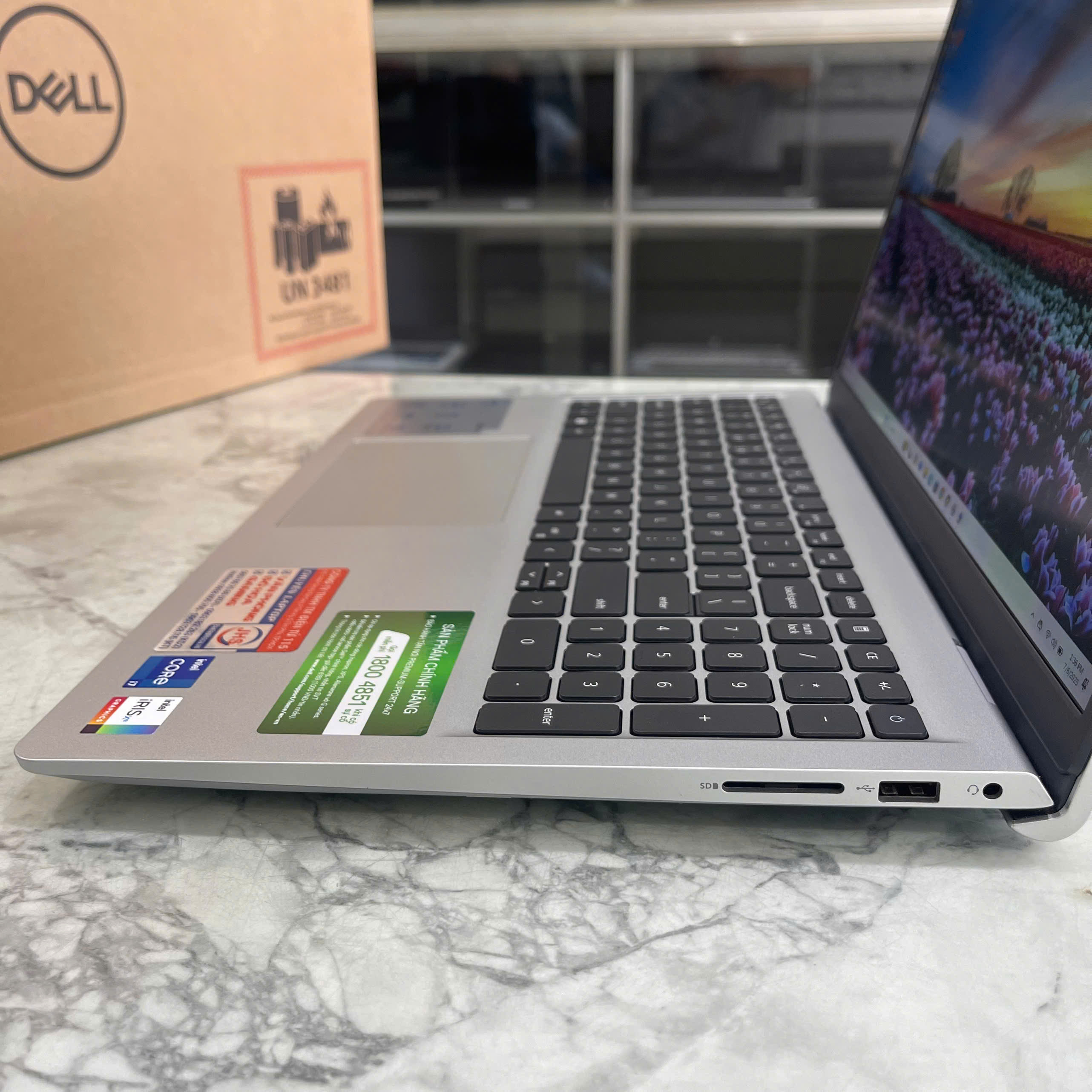 Dell Inspiron 15 3530 (Fullbox-Bảo Hành Hãng) Core I7-1355U Ram 16GB Ssd 1.000GB Màn hình : 15.6 Inch FHD IPS 