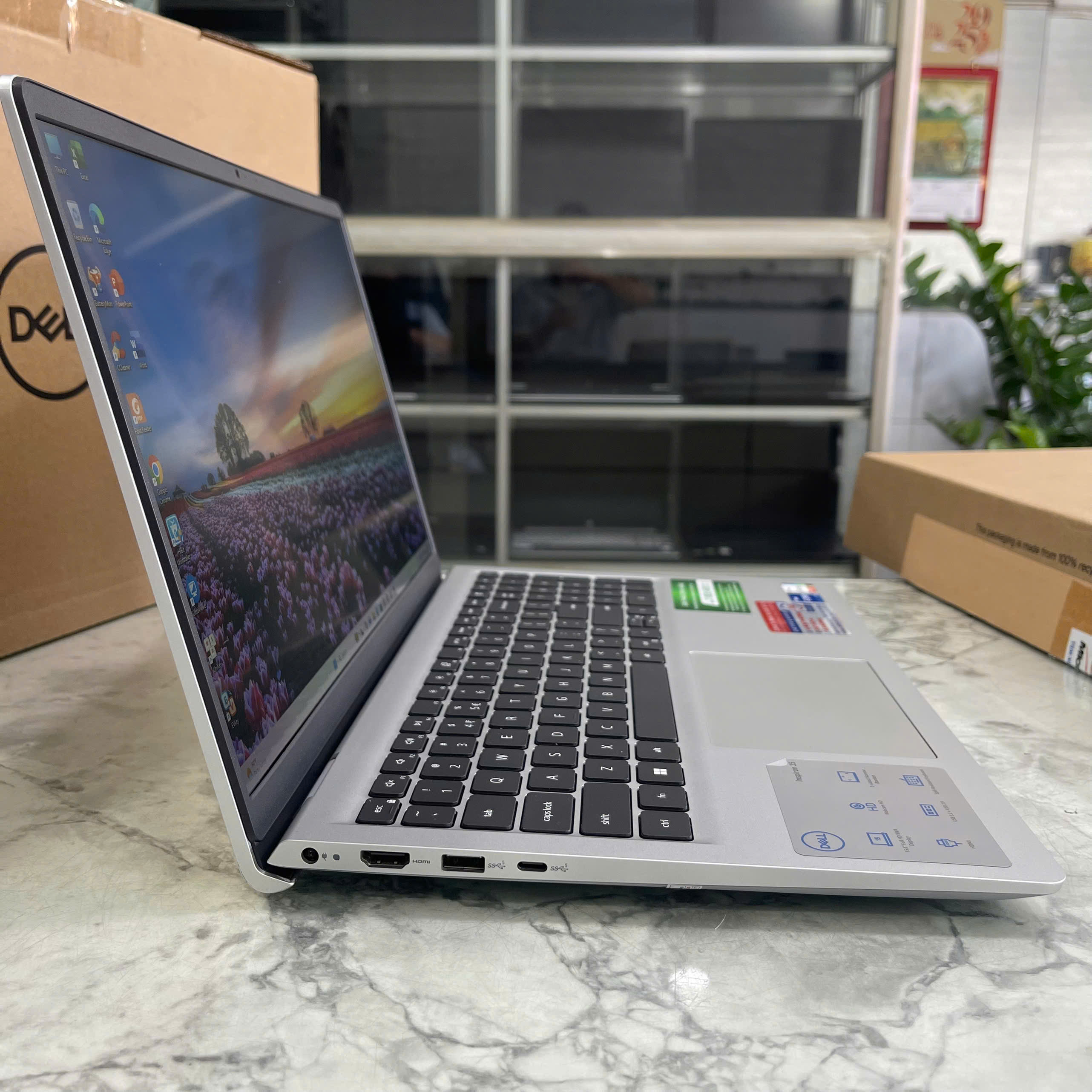 Dell Inspiron 15 3530 (Fullbox-Bảo Hành Hãng) Core I7-1355U Ram 16GB Ssd 1.000GB Màn hình : 15.6 Inch FHD IPS 