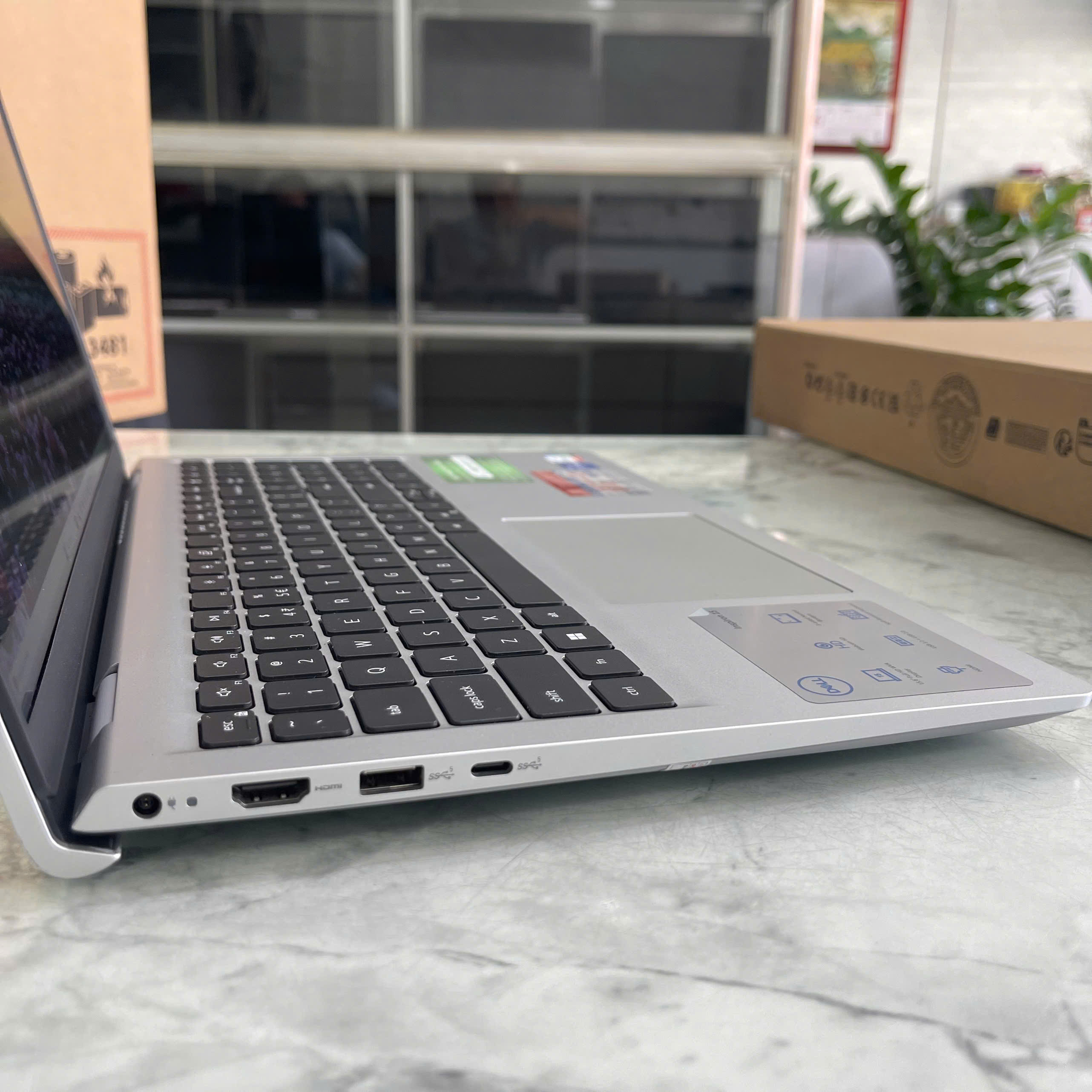 Dell Inspiron 15 3530 (Fullbox-Bảo Hành Hãng) Core I7-1355U Ram 16GB Ssd 1.000GB Màn hình : 15.6 Inch FHD IPS 