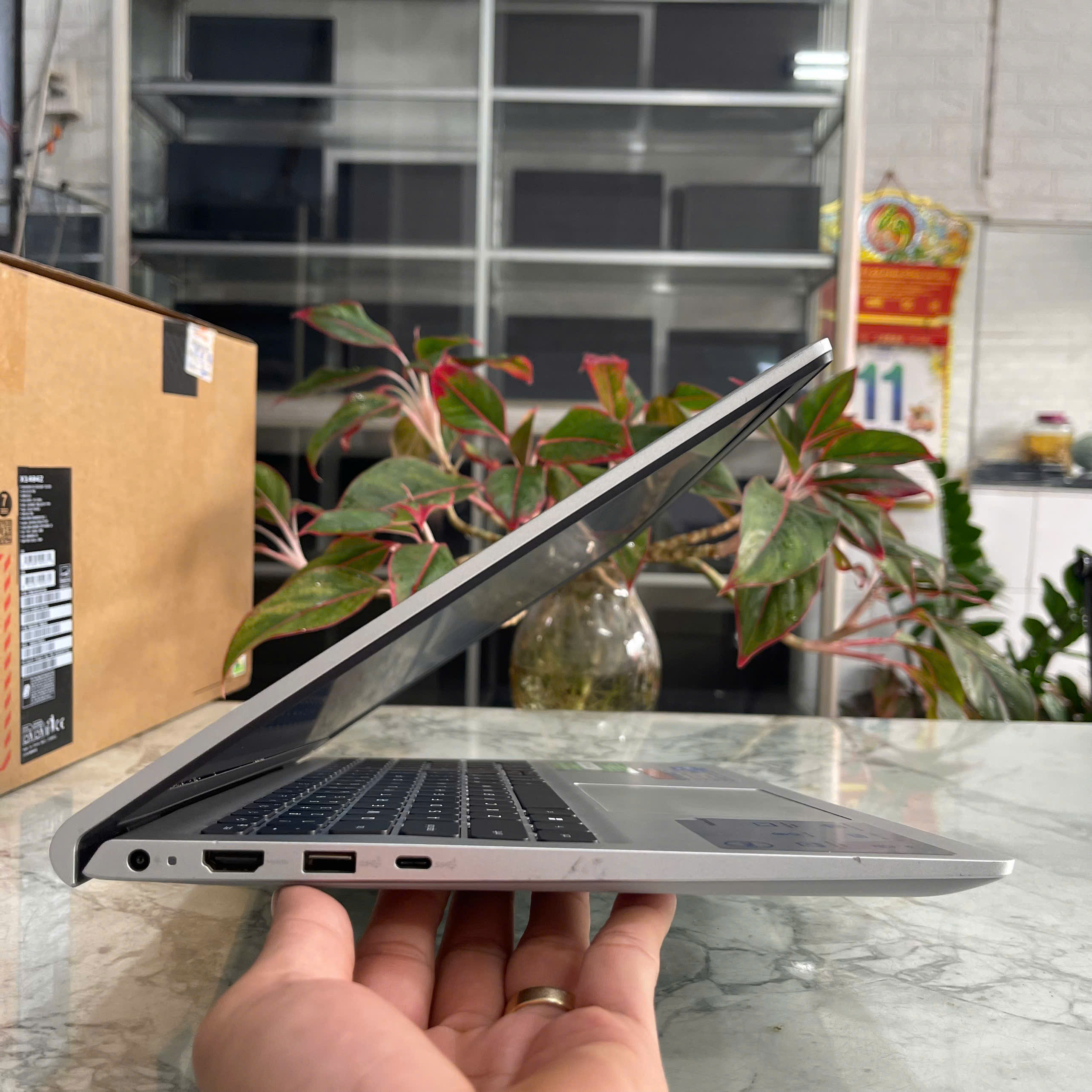 Dell Inspiron 15 3530 (Máy LikeNew-BẢO HÀNH HÃNG) Core I5-1334U Ram 8Gb Ssd 512Gb Màn Hình 15.6 Inch Fhd IPS