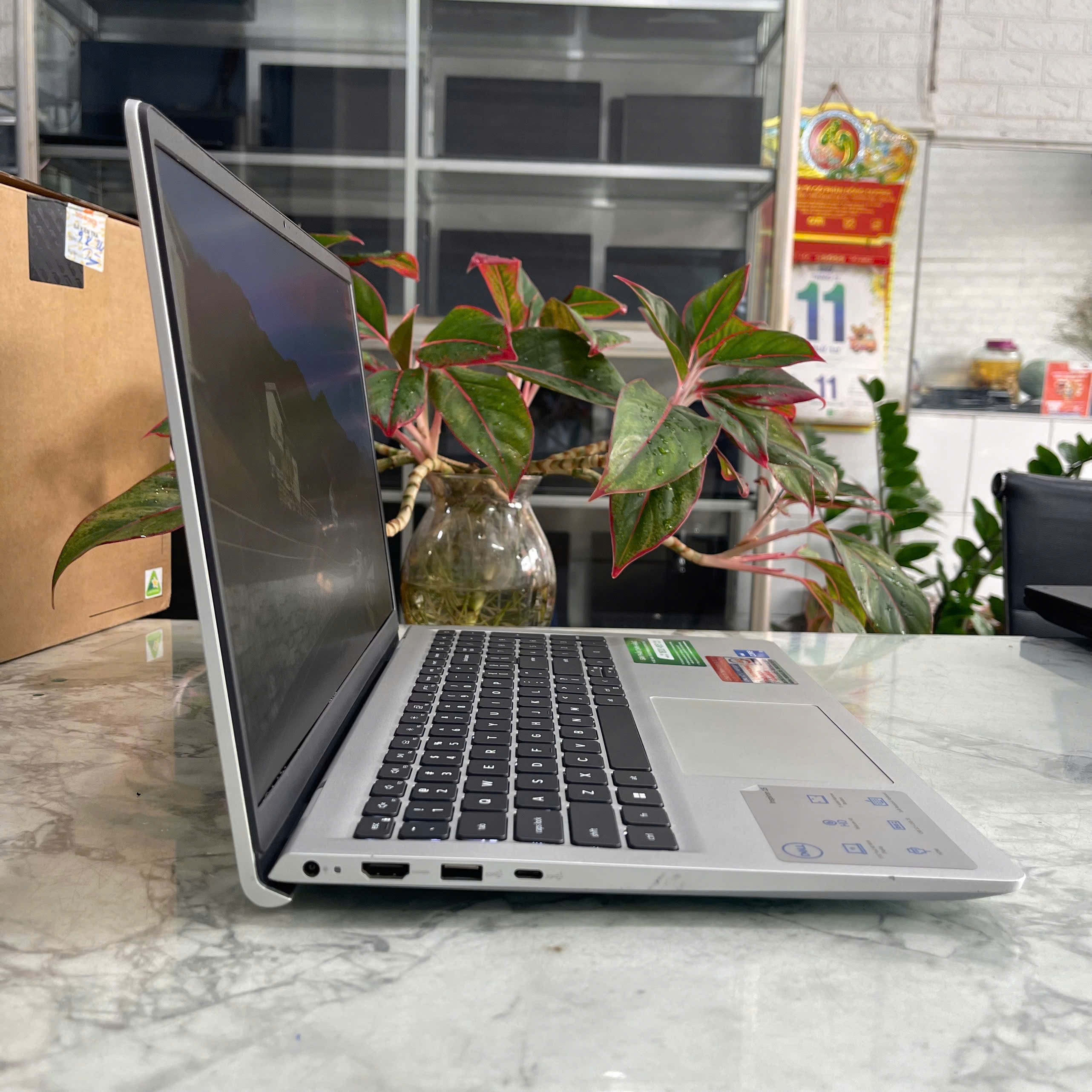 Dell Inspiron 15 3530 (Máy LikeNew-BẢO HÀNH HÃNG) Core I5-1334U Ram 8Gb Ssd 512Gb Màn Hình 15.6 Inch Fhd IPS