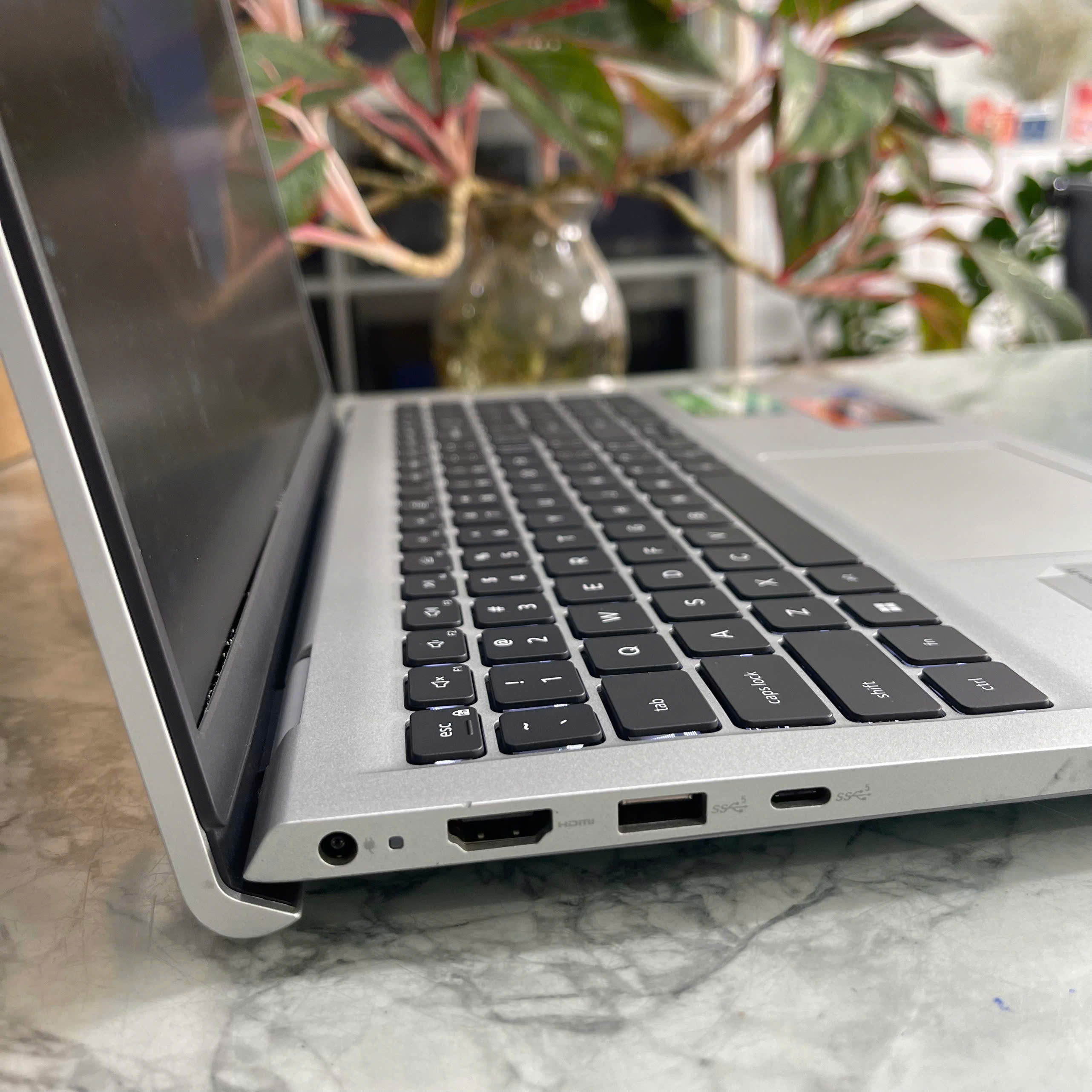Dell Inspiron 15 3530 (Máy LikeNew-BẢO HÀNH HÃNG) Core I5-1334U Ram 8Gb Ssd 512Gb Màn Hình 15.6 Inch Fhd IPS