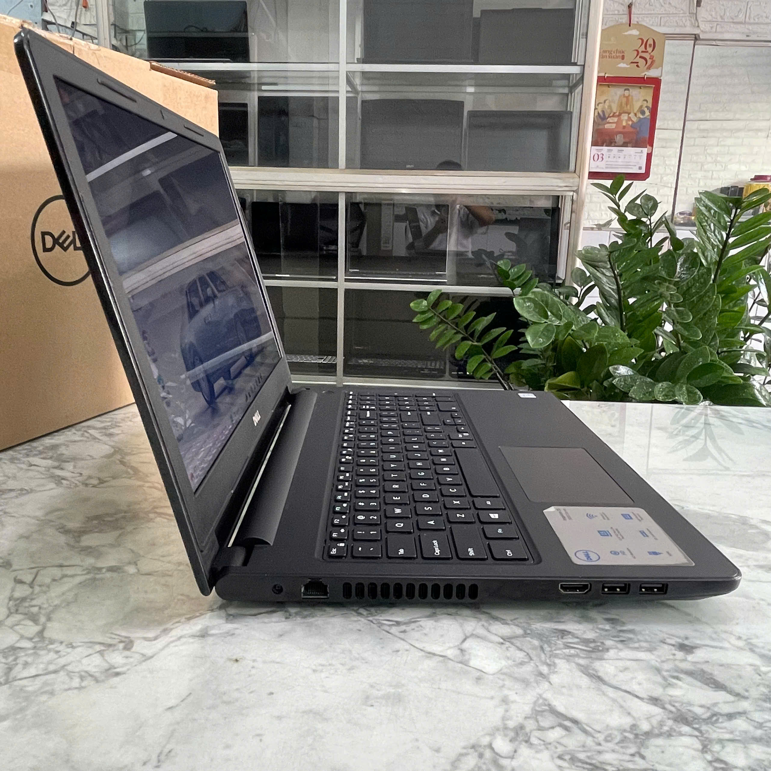 Dell Inspiron 15-3567 Core I5-7200U Ram 8GB Ssd 256GB Màn Hình 15.6″Inch HD