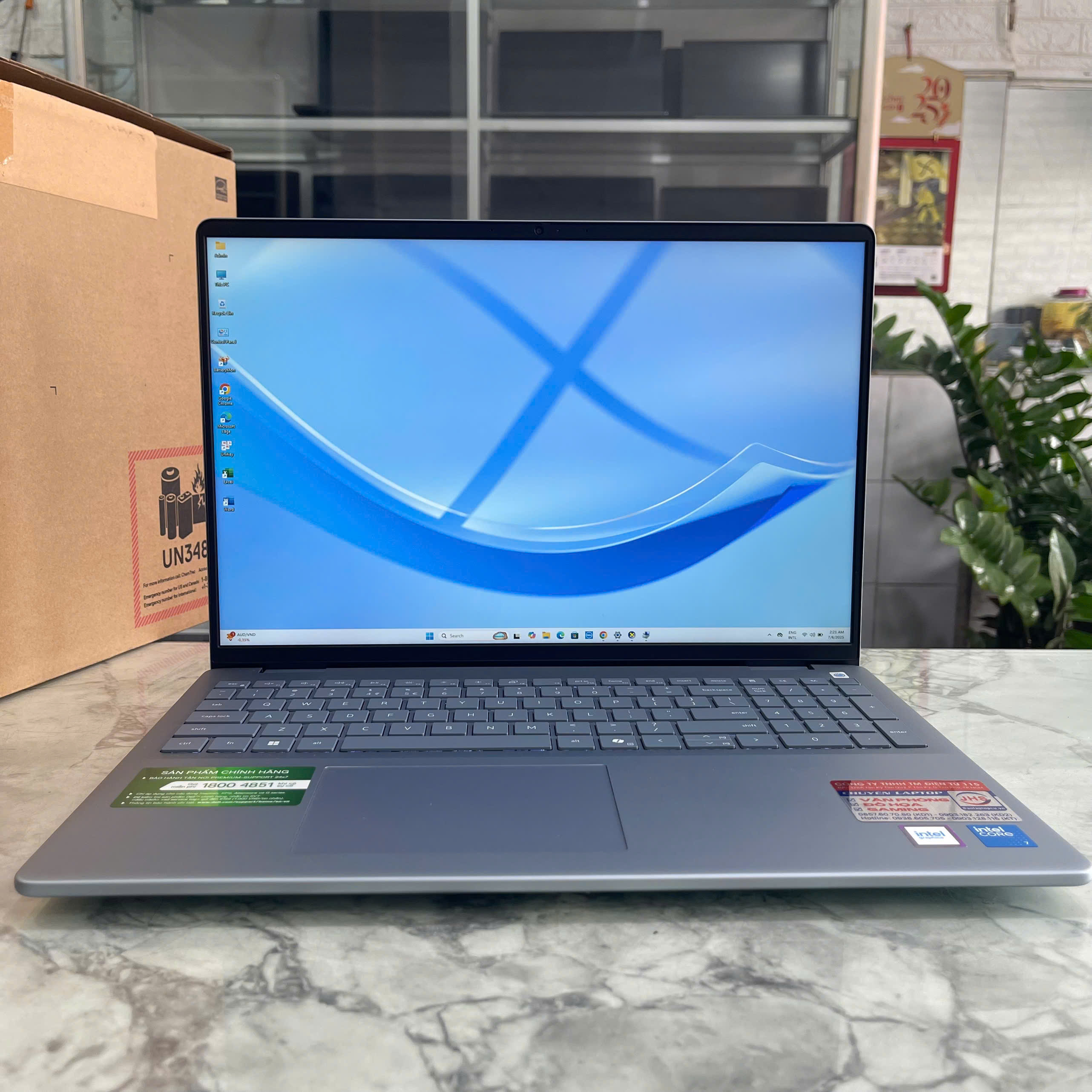 Dell Inspiron 16 5640 (Fullbox-Bảo Hành Hãng) Core 7 150U Ram 16GB Ssd 1.000GB Màn hình : 16 Inch FHD+