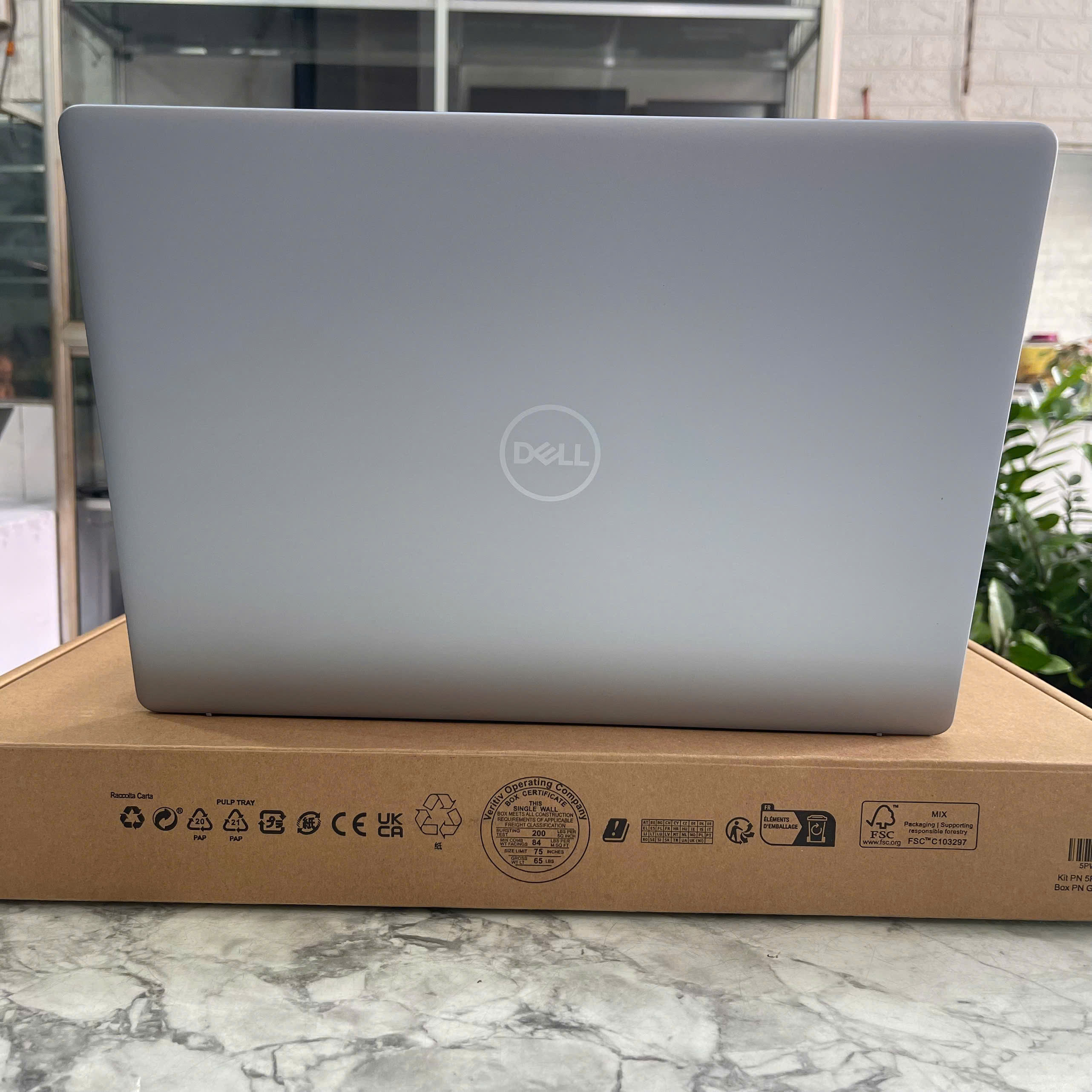 Dell Inspiron 16 5640 (Fullbox-Bảo Hành Hãng) Core 7 150U Ram 16GB Ssd 1.000GB Màn hình : 16 Inch FHD+