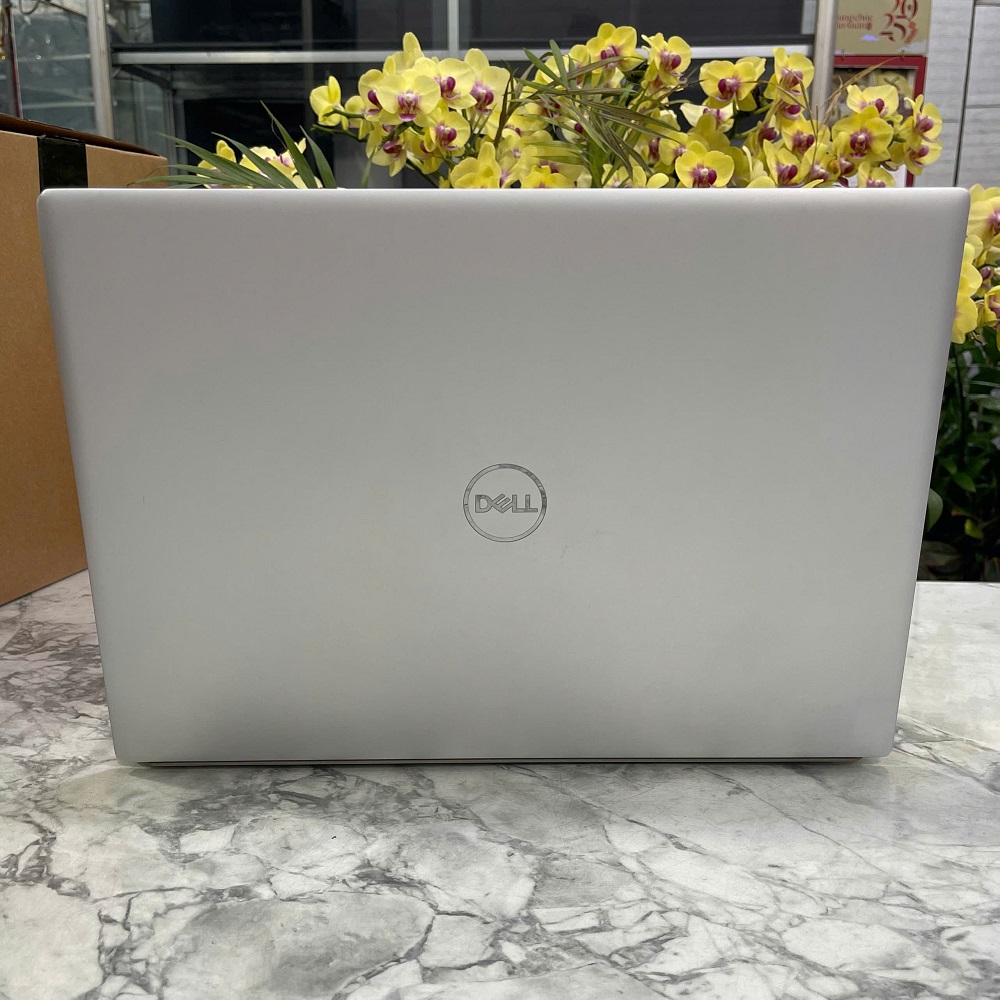 Dell Inspiron 5620 CORE I7-1260P RAM 16GB SSD 512GB MX570 2GB DDR6 MÀN HÌNH 16 Inch FHD+