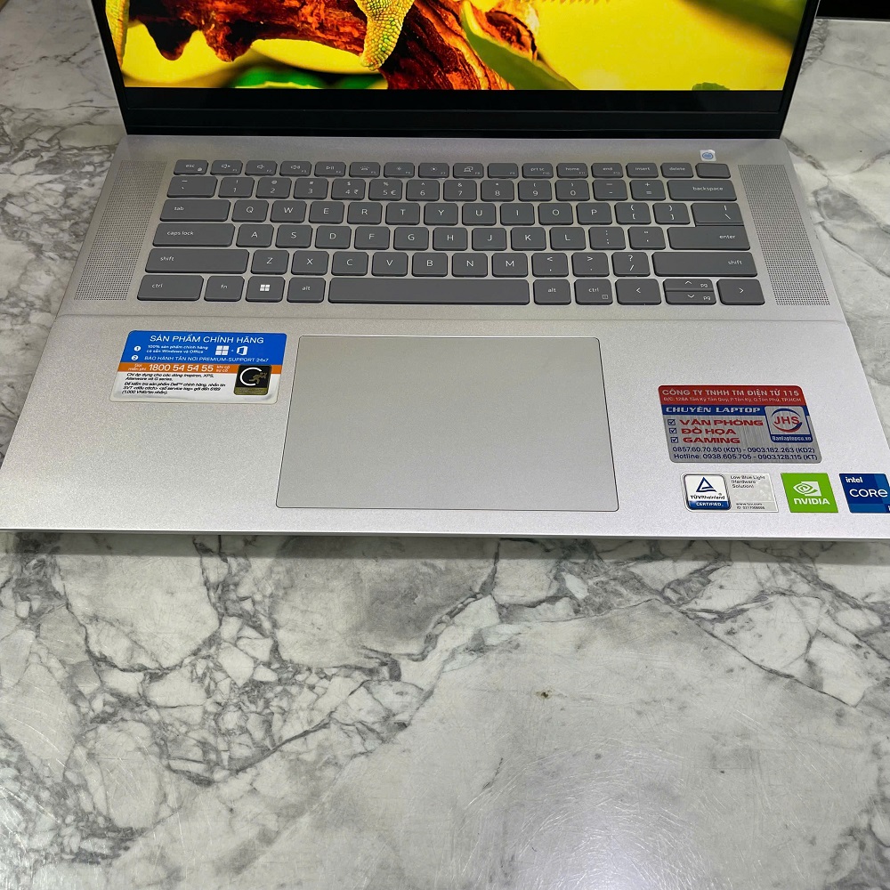 Dell Inspiron 5620 CORE I7-1260P RAM 16GB SSD 512GB MX570 2GB DDR6 MÀN HÌNH 16 Inch FHD+