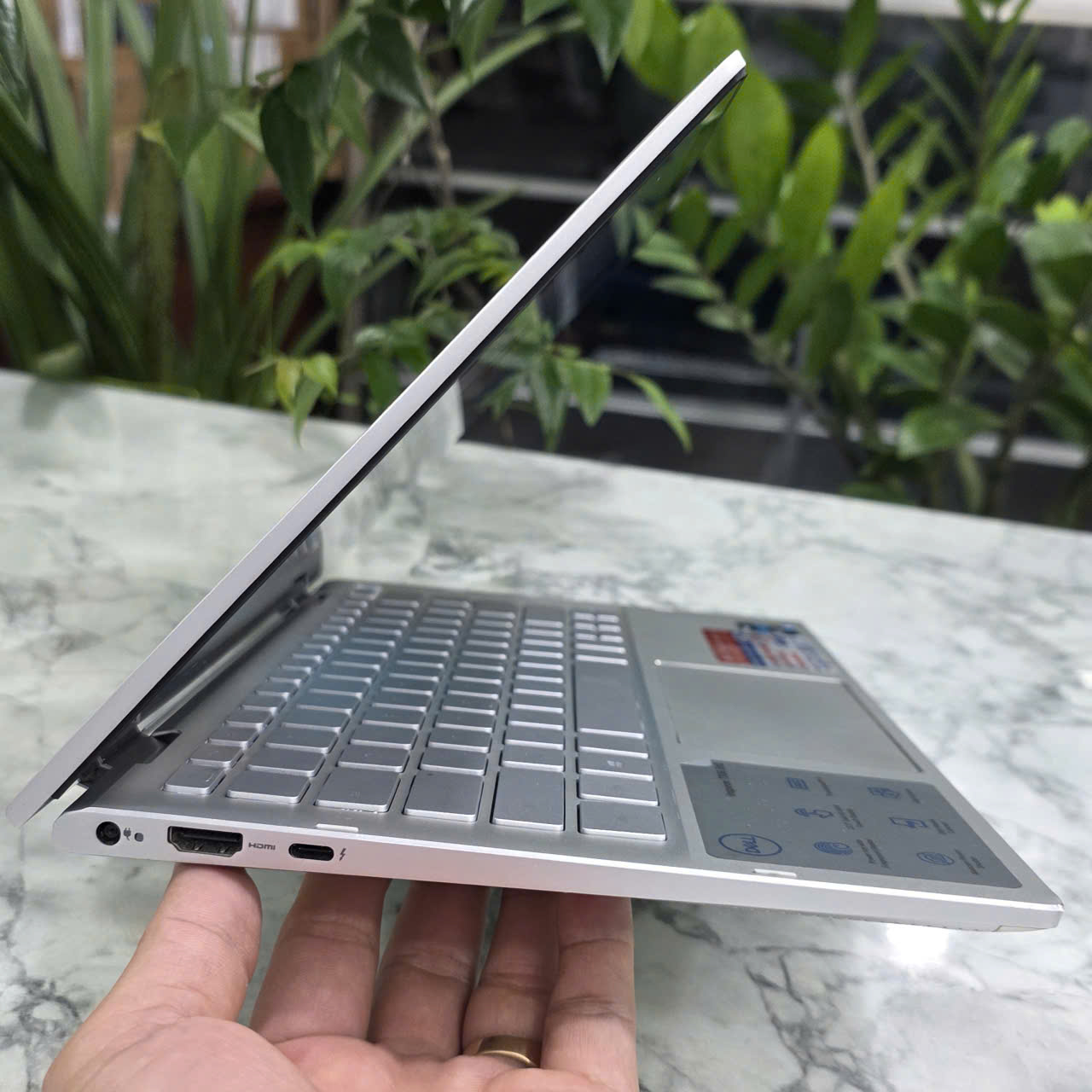 DELL Inspiron 7306 2 in 1 CORE I5-1135G7 SSD 512GB RAM 8GB MÀN HÌNH : 13.3INCH IPS Touch XOAY GẬP 360% 
