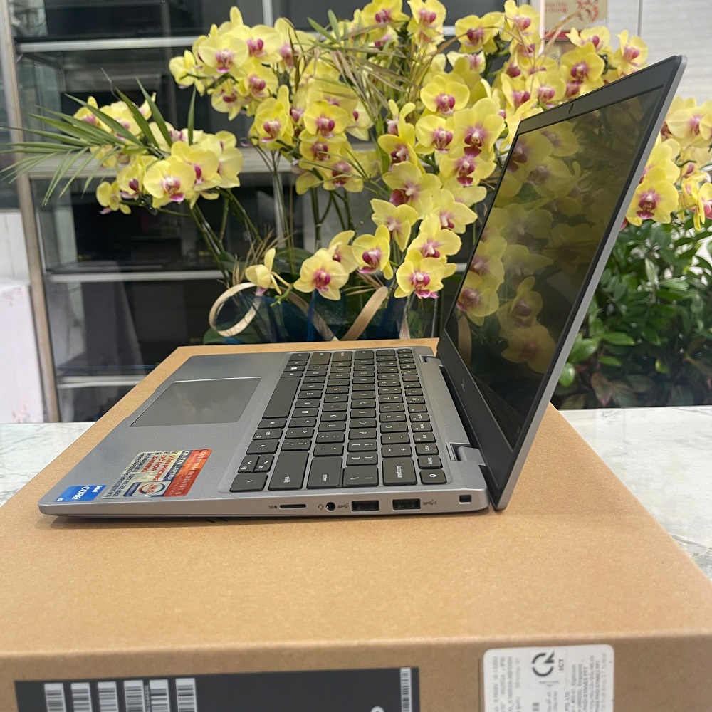 Dell Latitude 3330 CORE I5-1155G7 RAM 8GB SSD 256GB MÀN HÌNH : 13.3 Inch FHD IPS