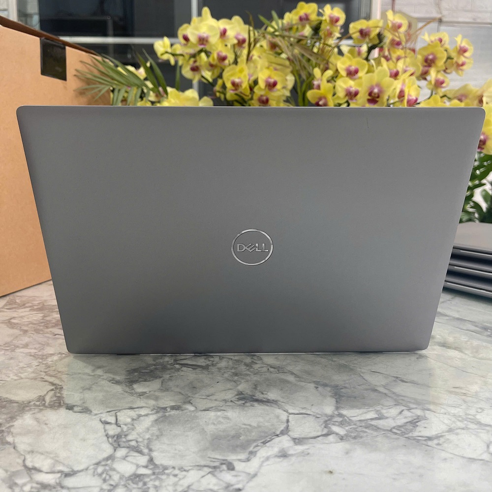 Dell Latitude 3330 CORE I5-1155G7 RAM 8GB SSD 256GB MÀN HÌNH : 13.3 Inch FHD IPS